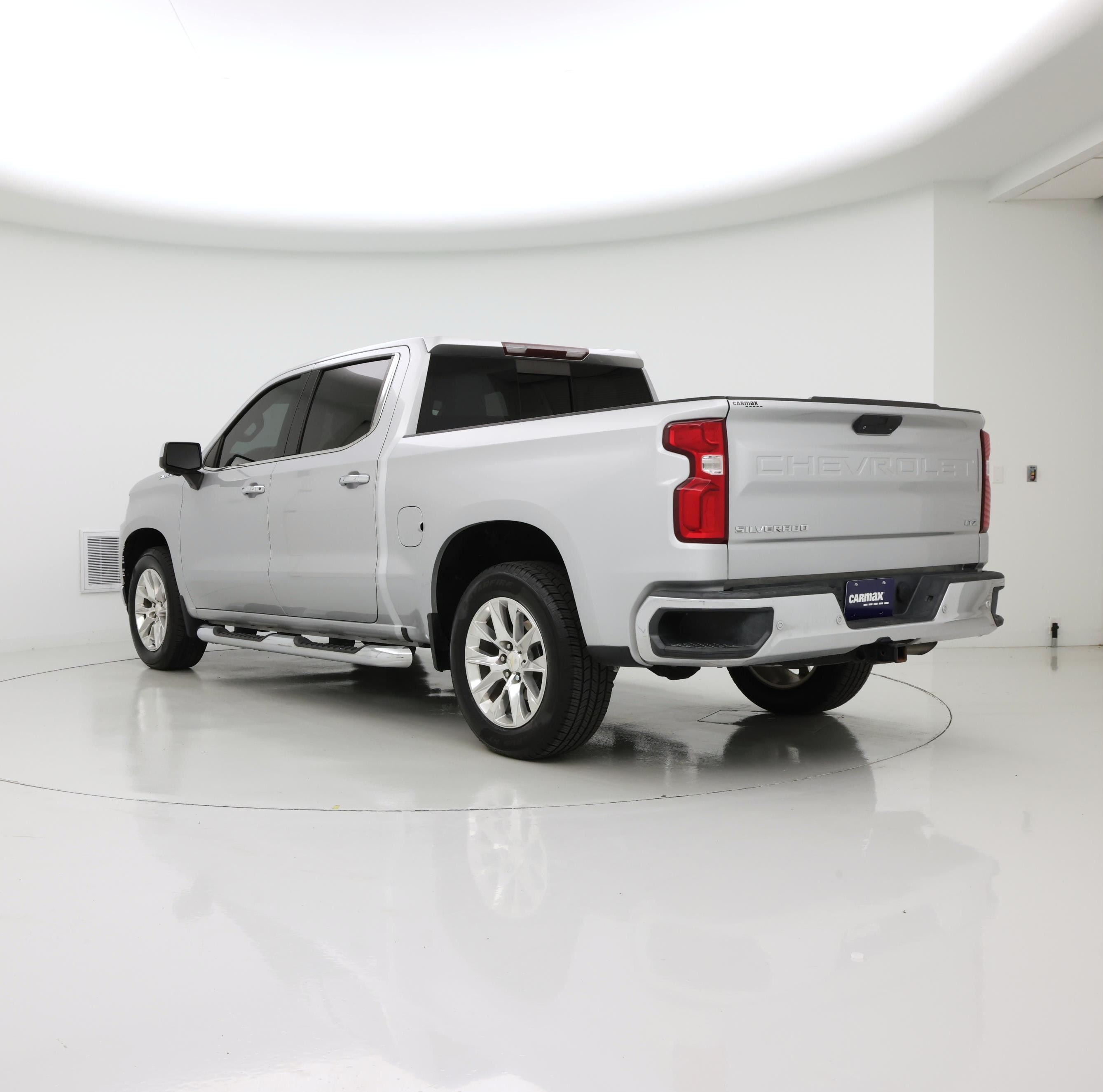 Thumbnail: 2019 Chevrolet Silverado 1500 - 2