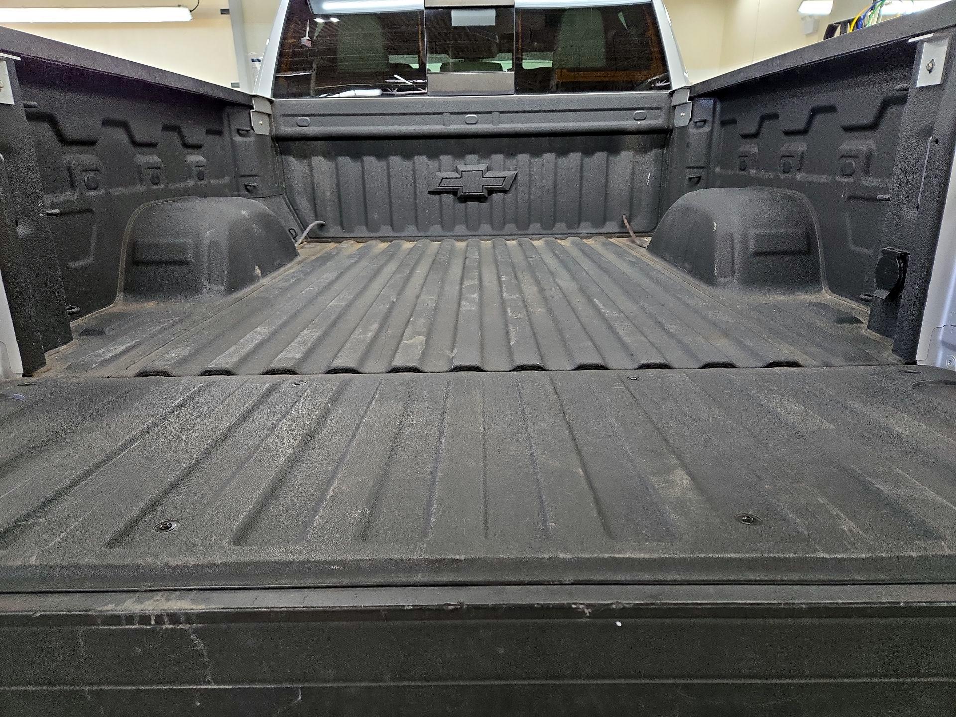 Thumbnail: 2019 Chevrolet Silverado 1500 - 20