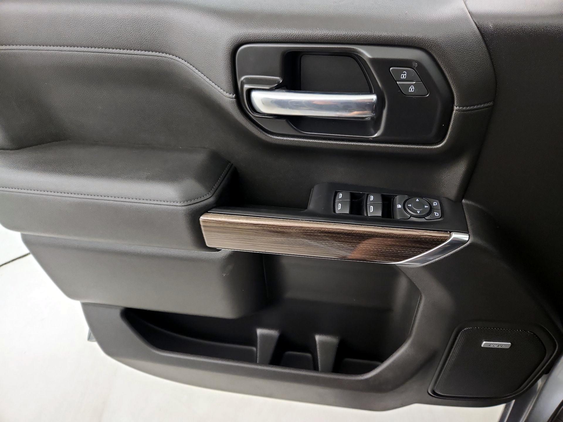 Thumbnail: 2022 Chevrolet Silverado 1500 - 12