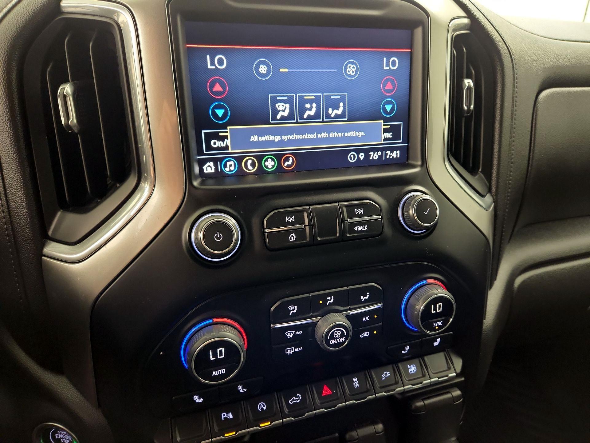 Thumbnail: 2022 Chevrolet Silverado 1500 - 16
