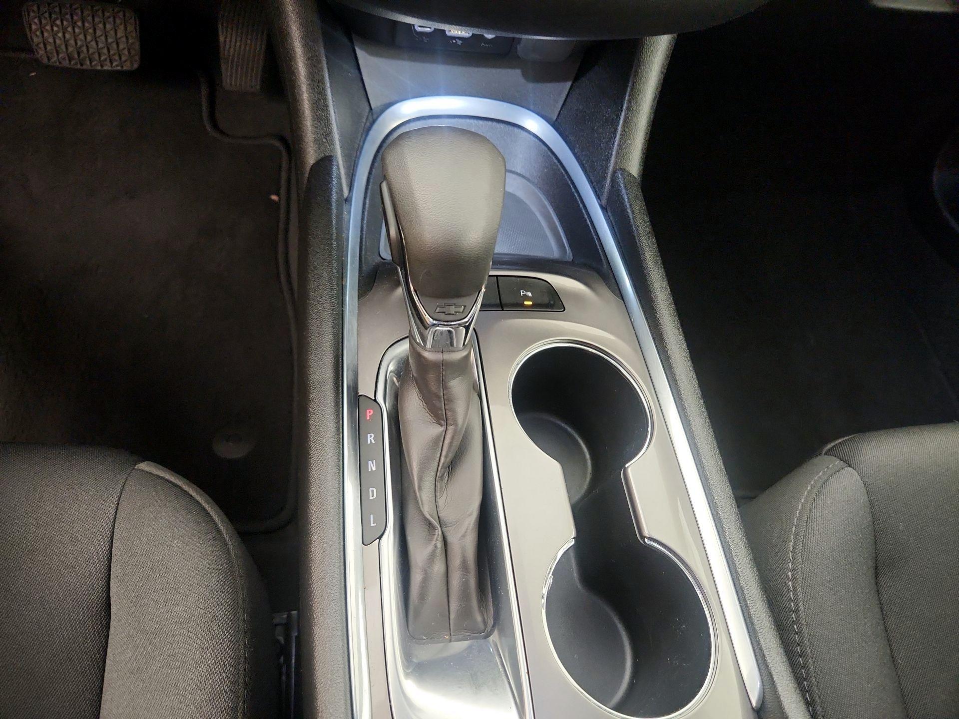 Thumbnail: 2021 Chevrolet Malibu - 17