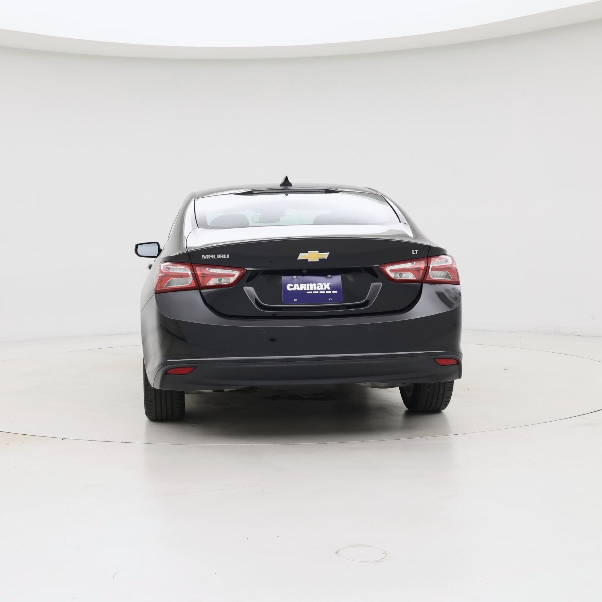 Thumbnail: 2021 Chevrolet Malibu - 6