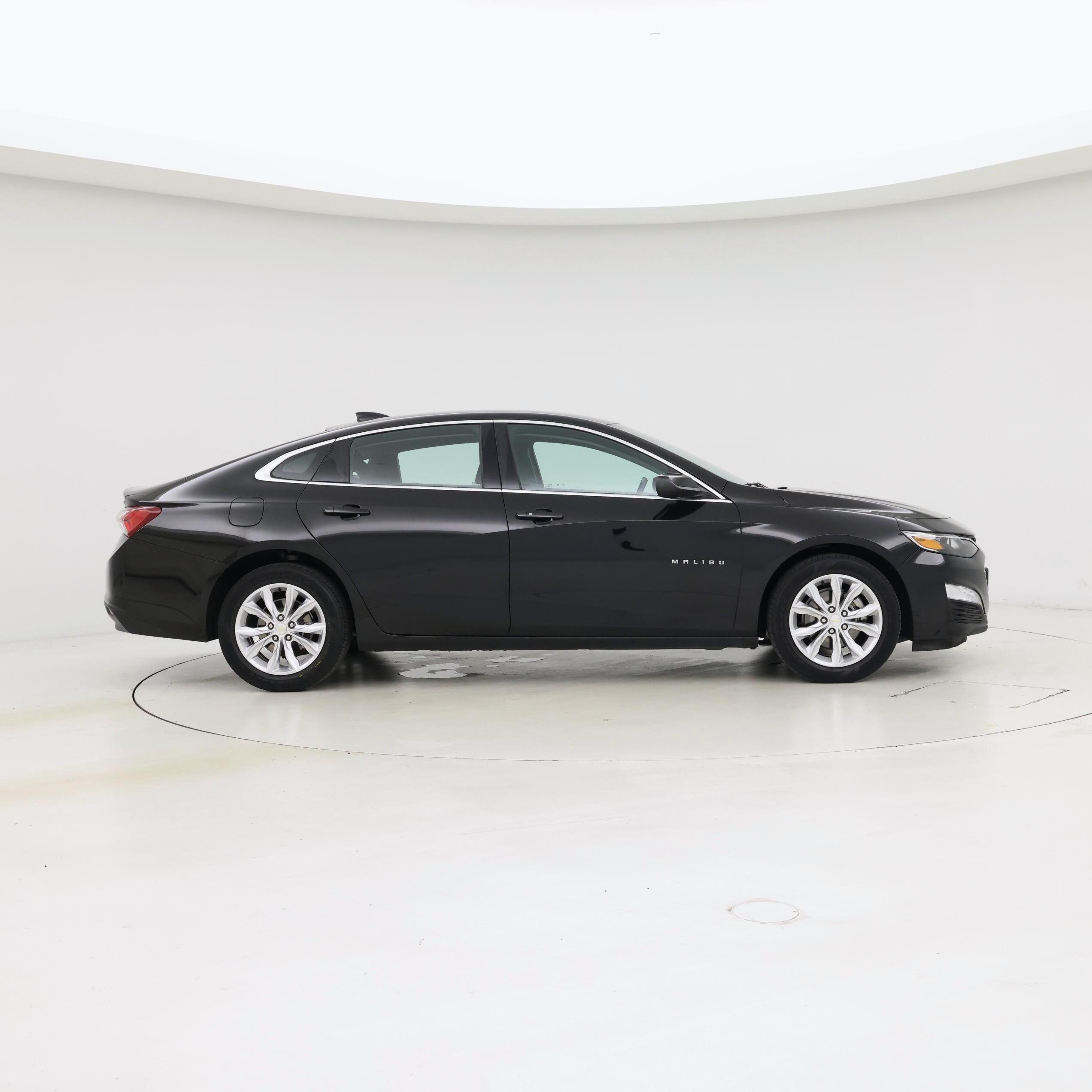 Thumbnail: 2021 Chevrolet Malibu - 7