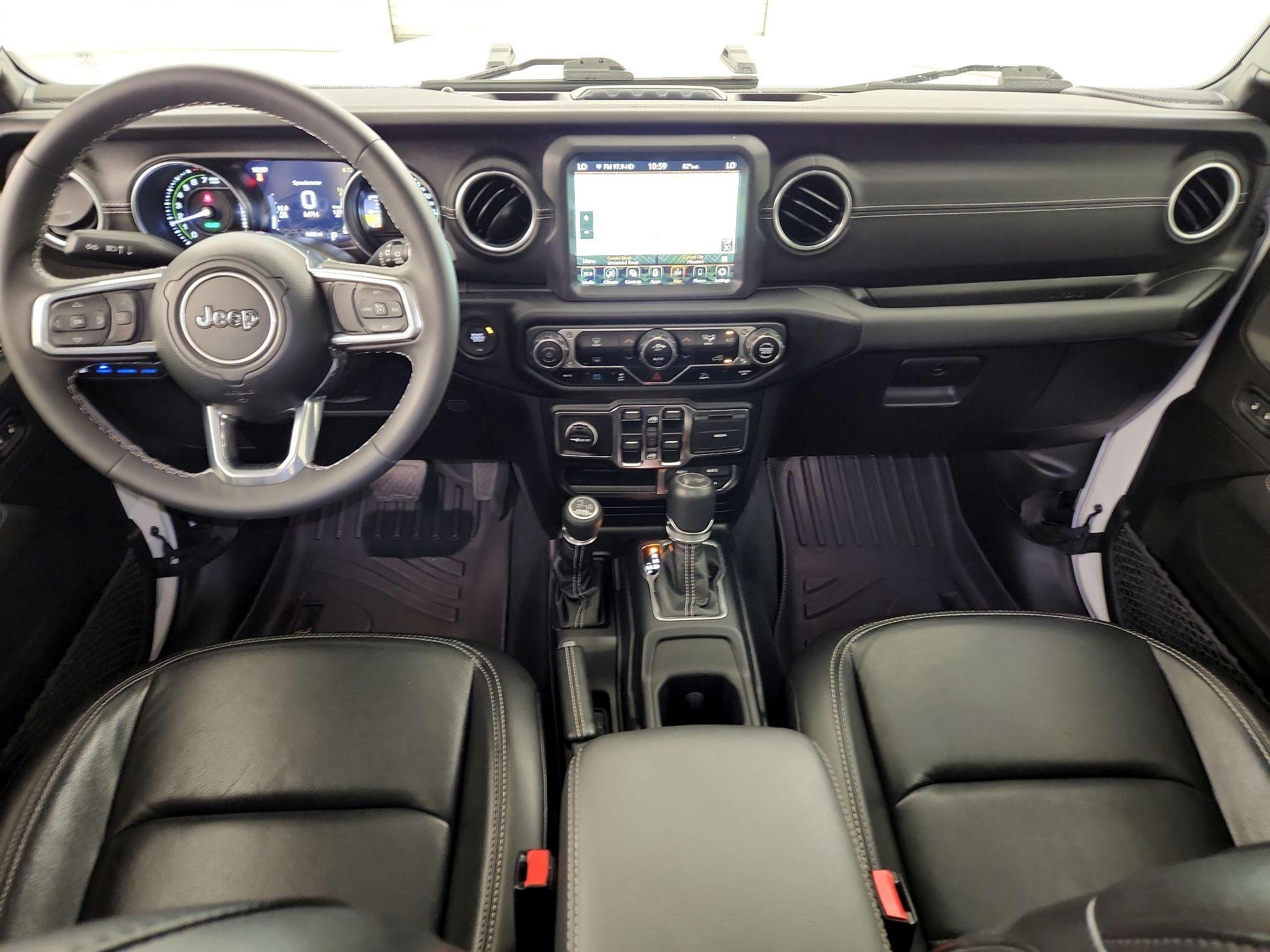 Thumbnail: 2023 Jeep Wrangler - 9