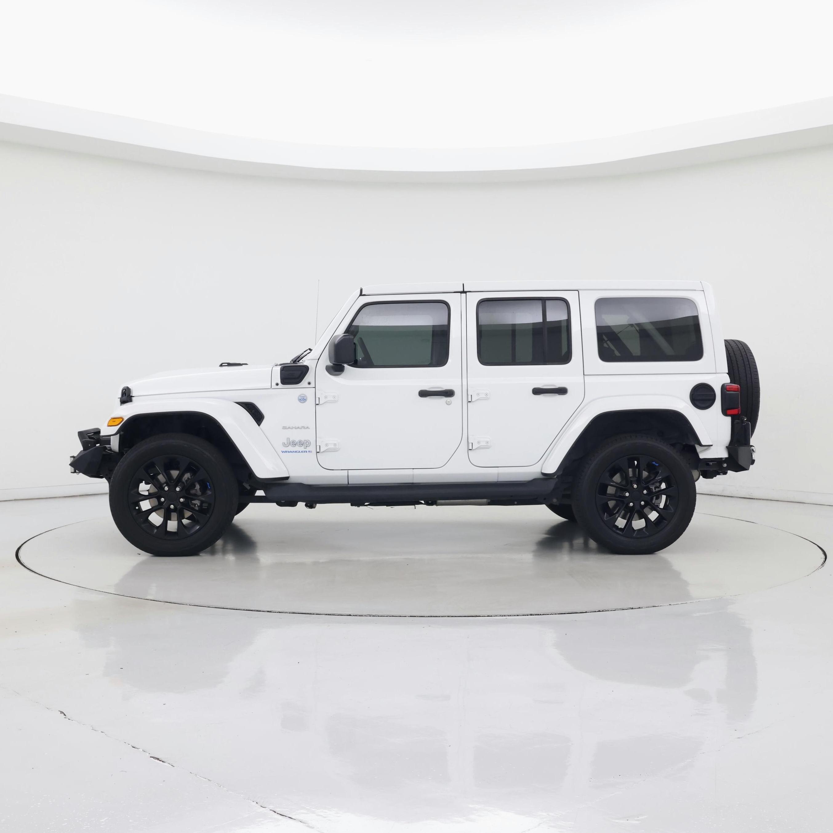 Thumbnail: 2023 Jeep Wrangler - 3
