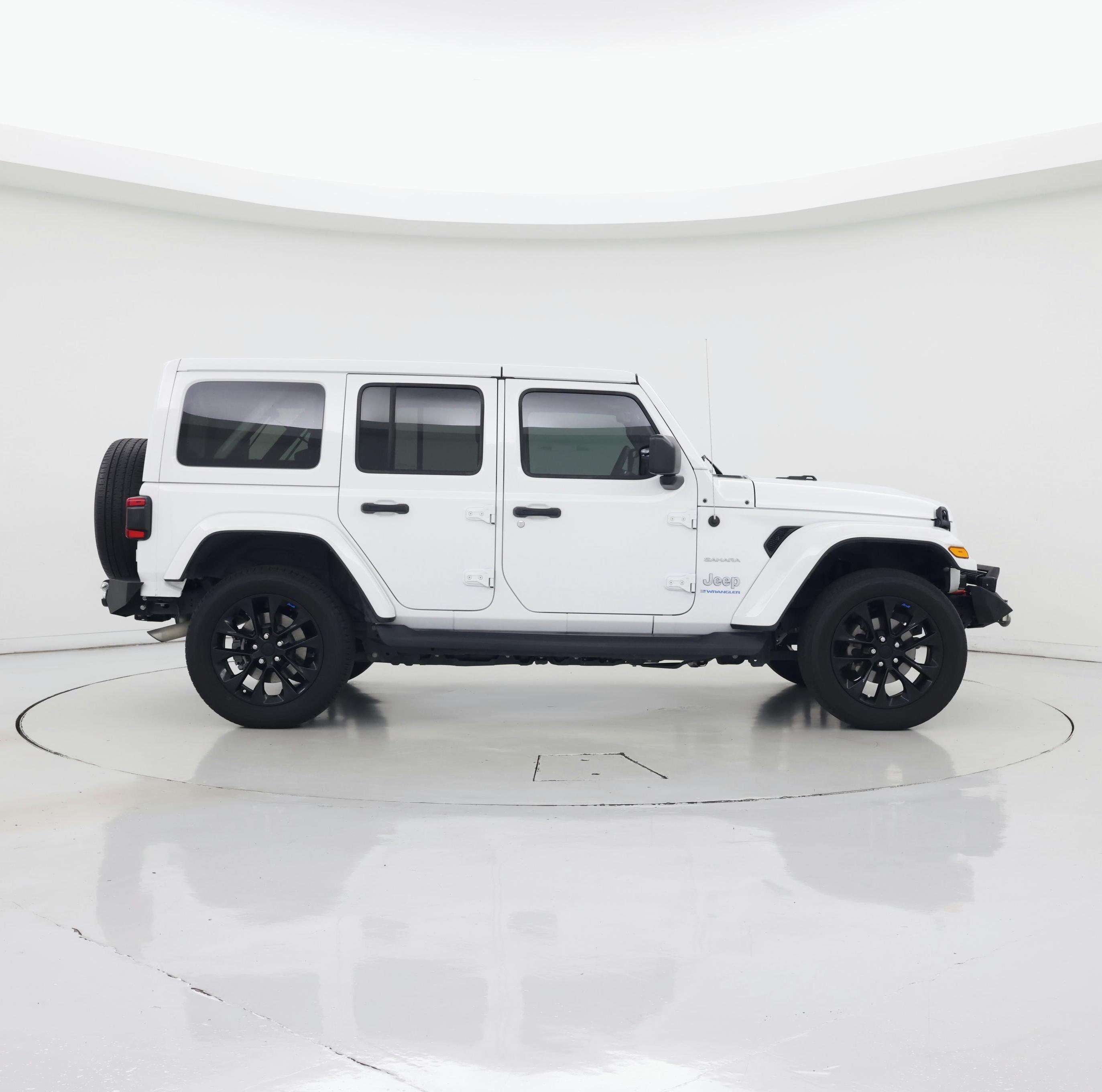 Thumbnail: 2023 Jeep Wrangler - 7