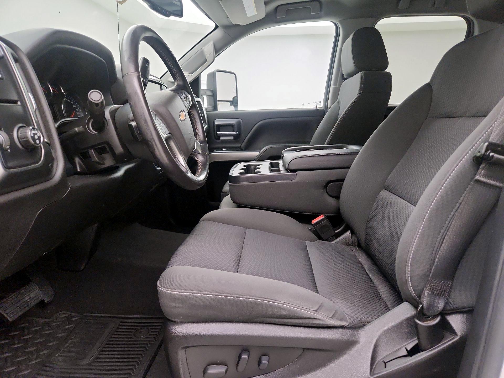 Thumbnail: 2019 Chevrolet Silverado 2500 - 11