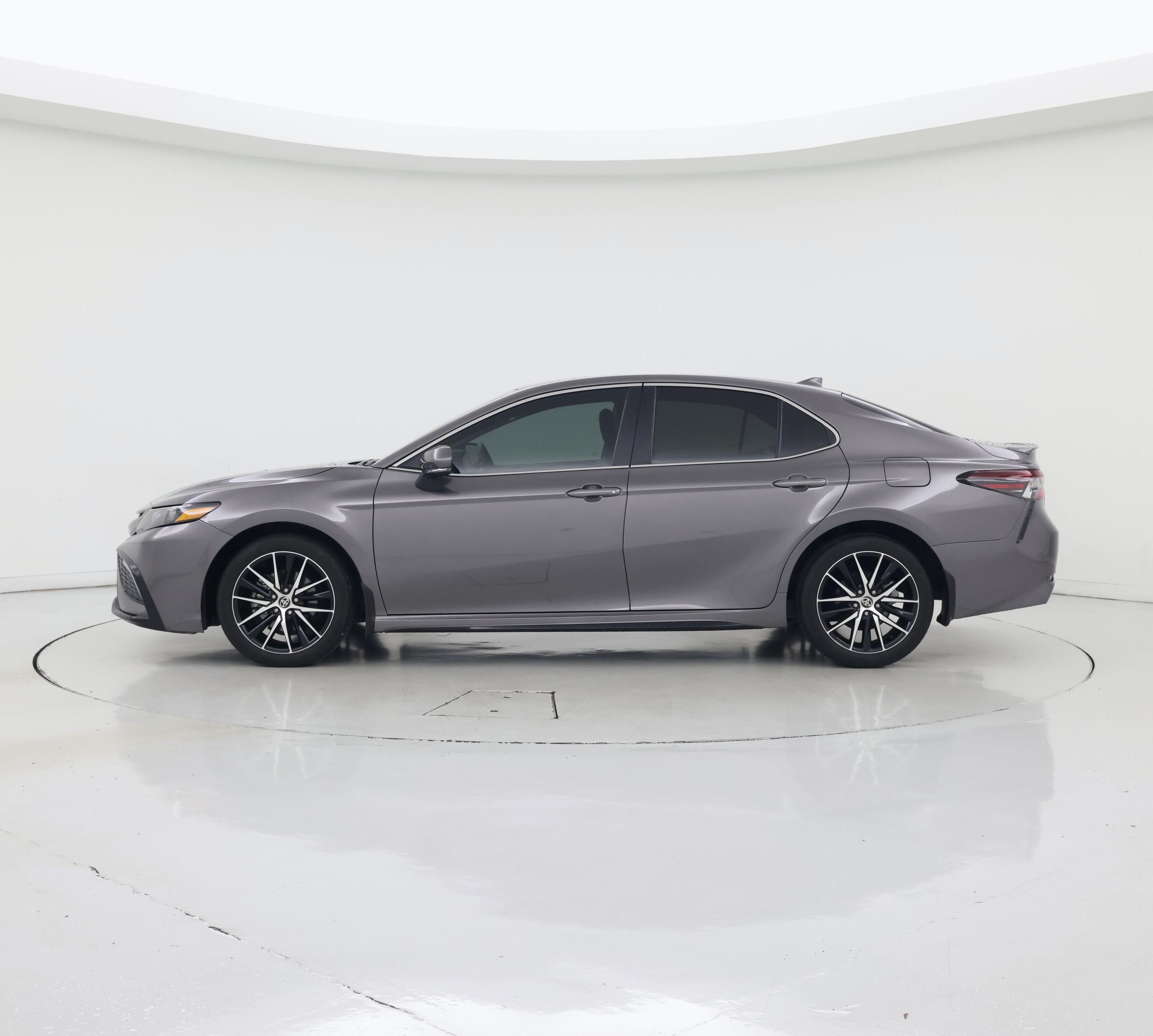 Thumbnail: 2023 Toyota Camry - 3
