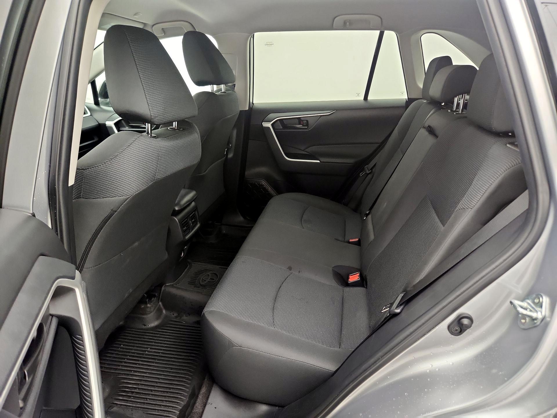 Thumbnail: 2023 Toyota RAV4 - 19
