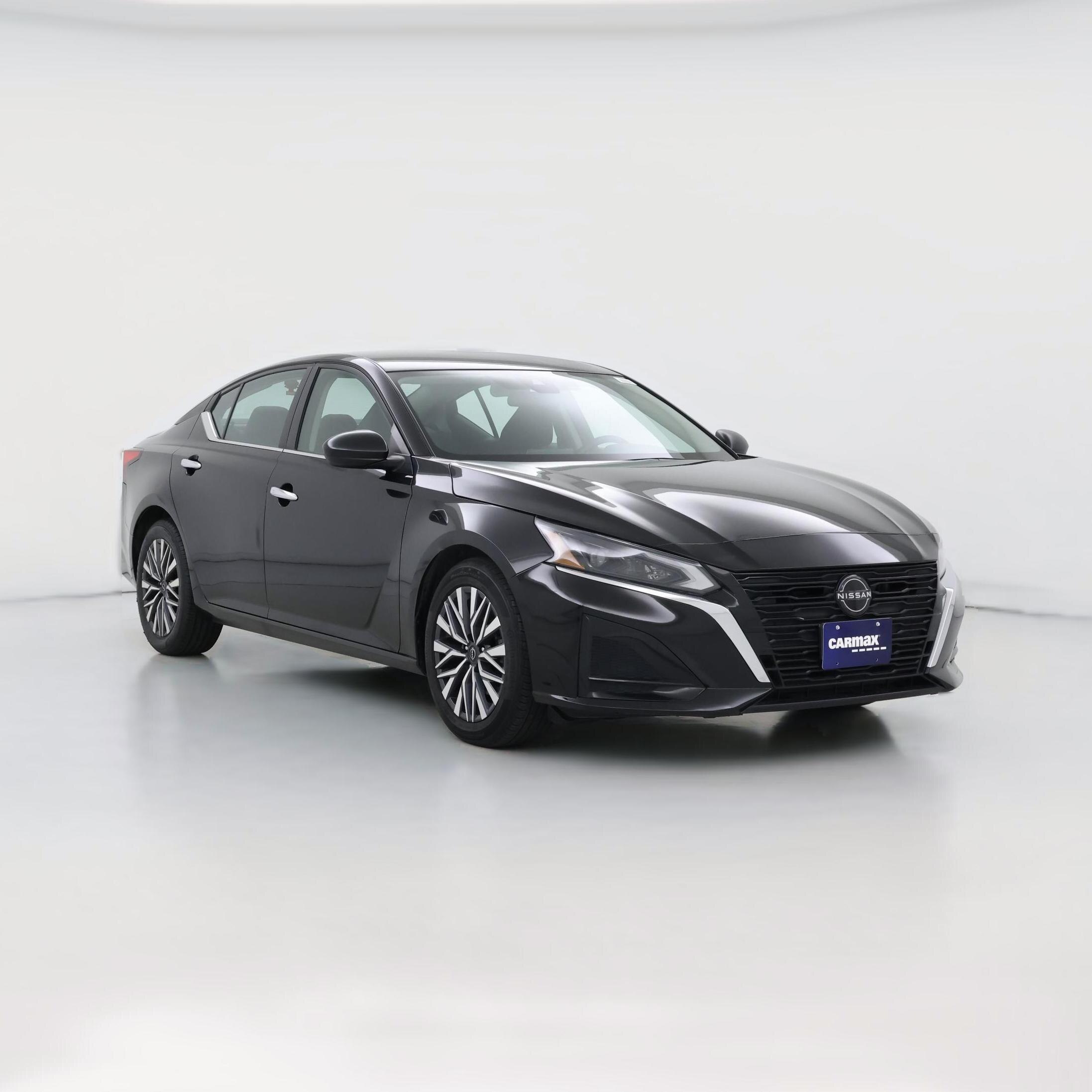 Thumbnail: 2024 Nissan Altima - 1
