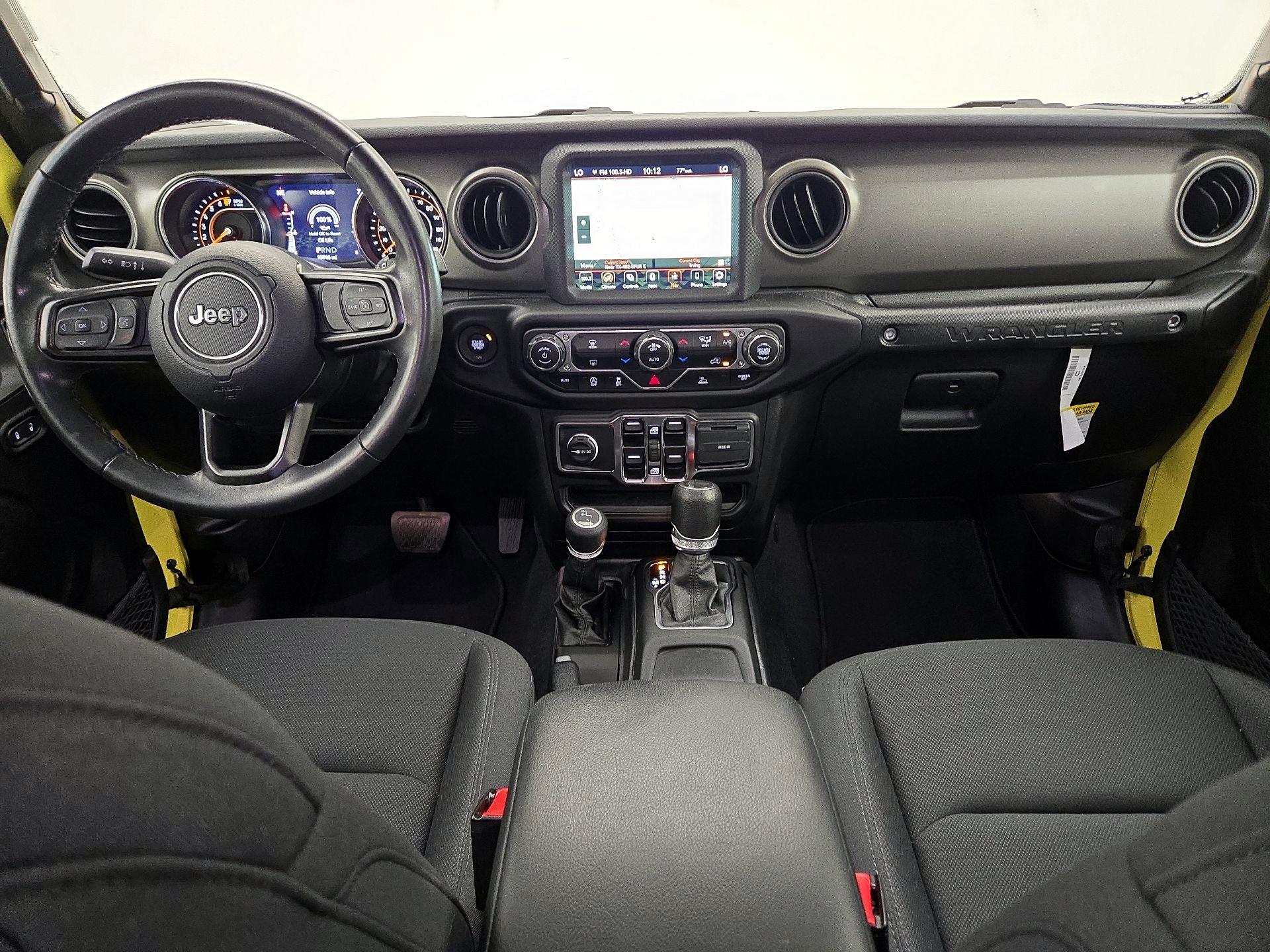 Thumbnail: 2022 Jeep Wrangler - 9