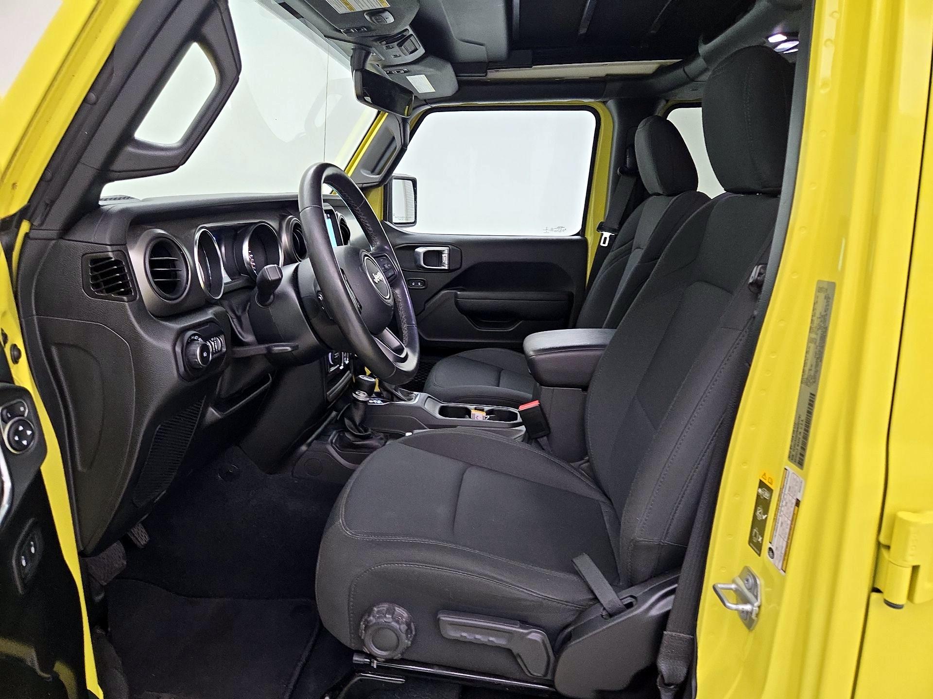Thumbnail: 2022 Jeep Wrangler - 11