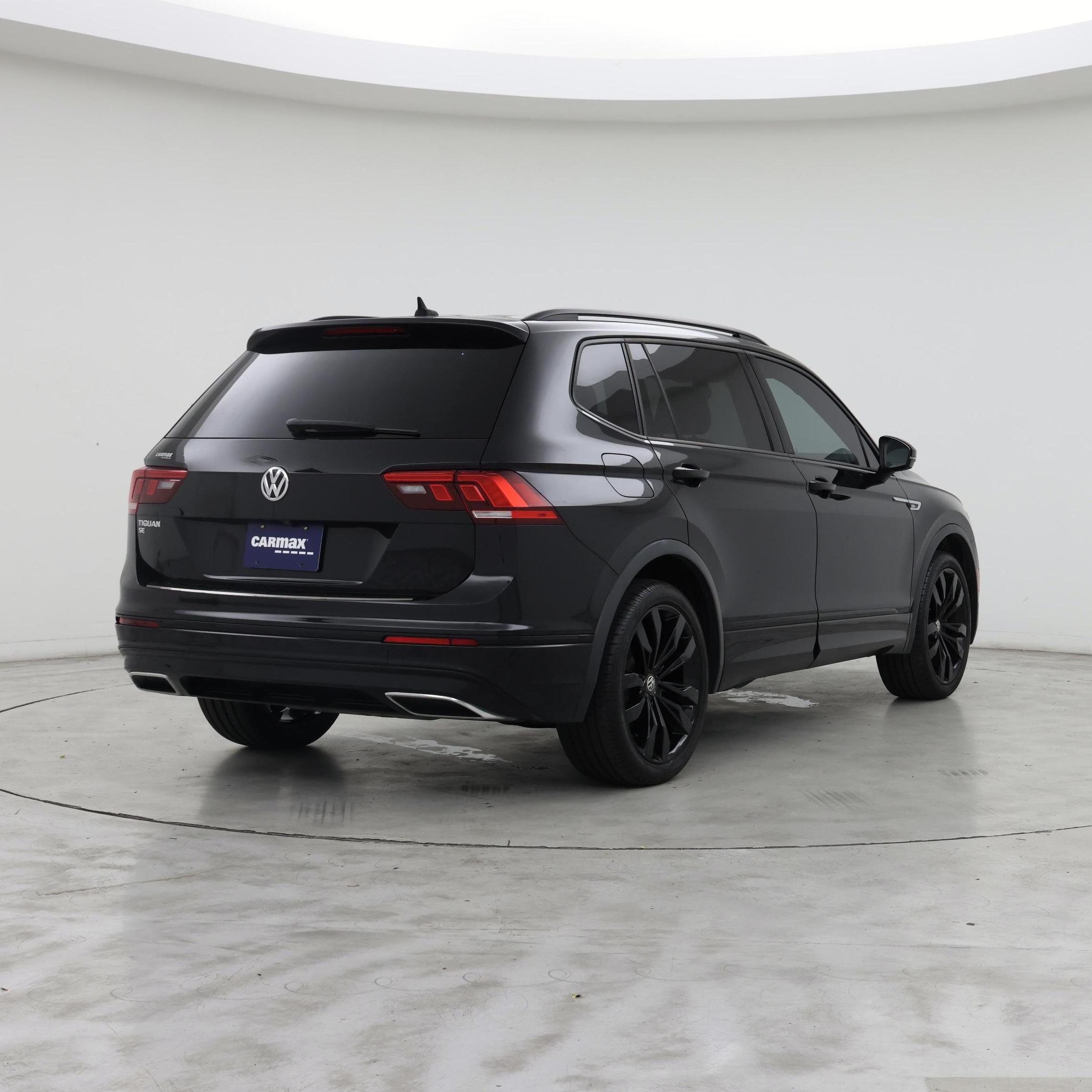 Thumbnail: 2021 Volkswagen Tiguan - 8