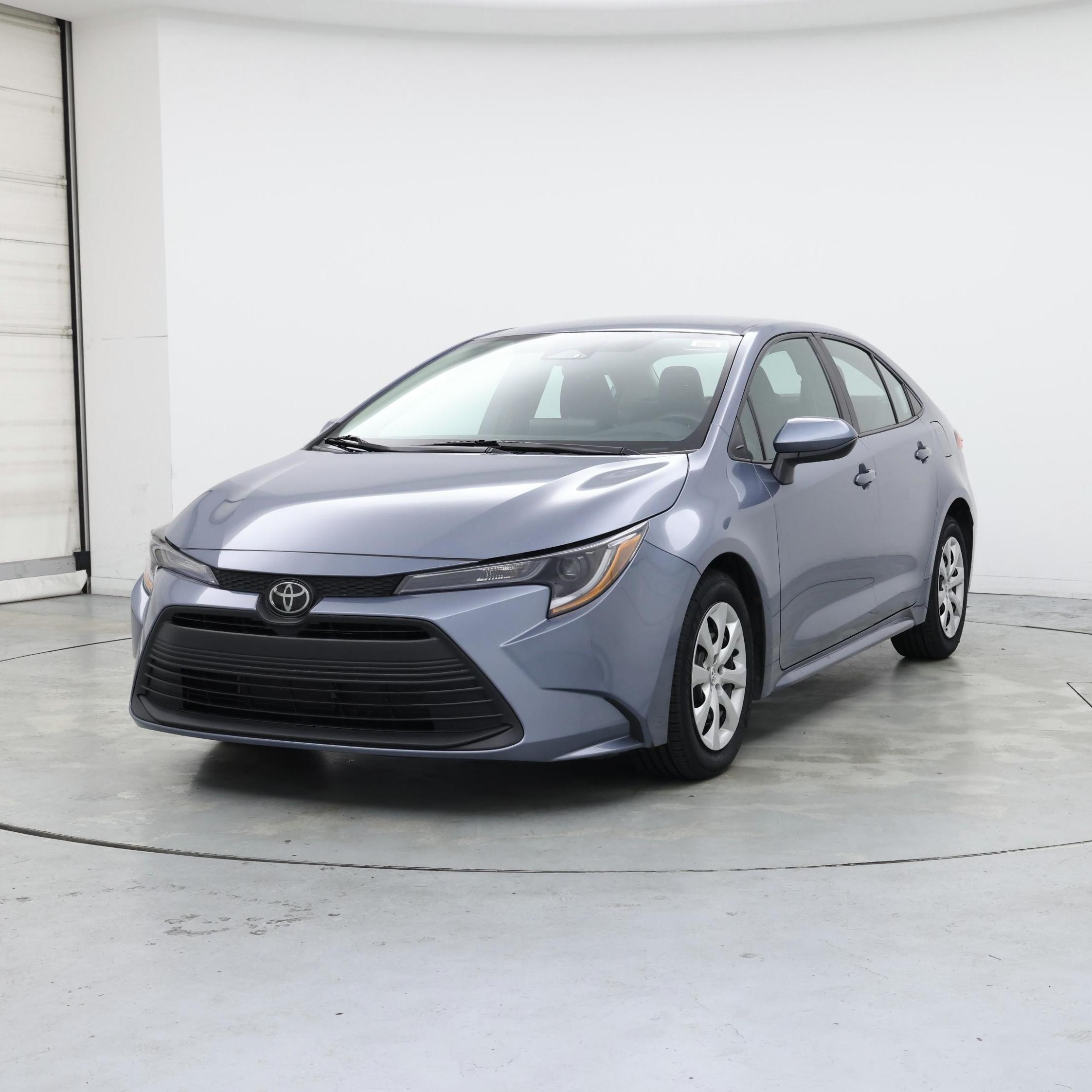 Thumbnail: 2023 Toyota Corolla - 4