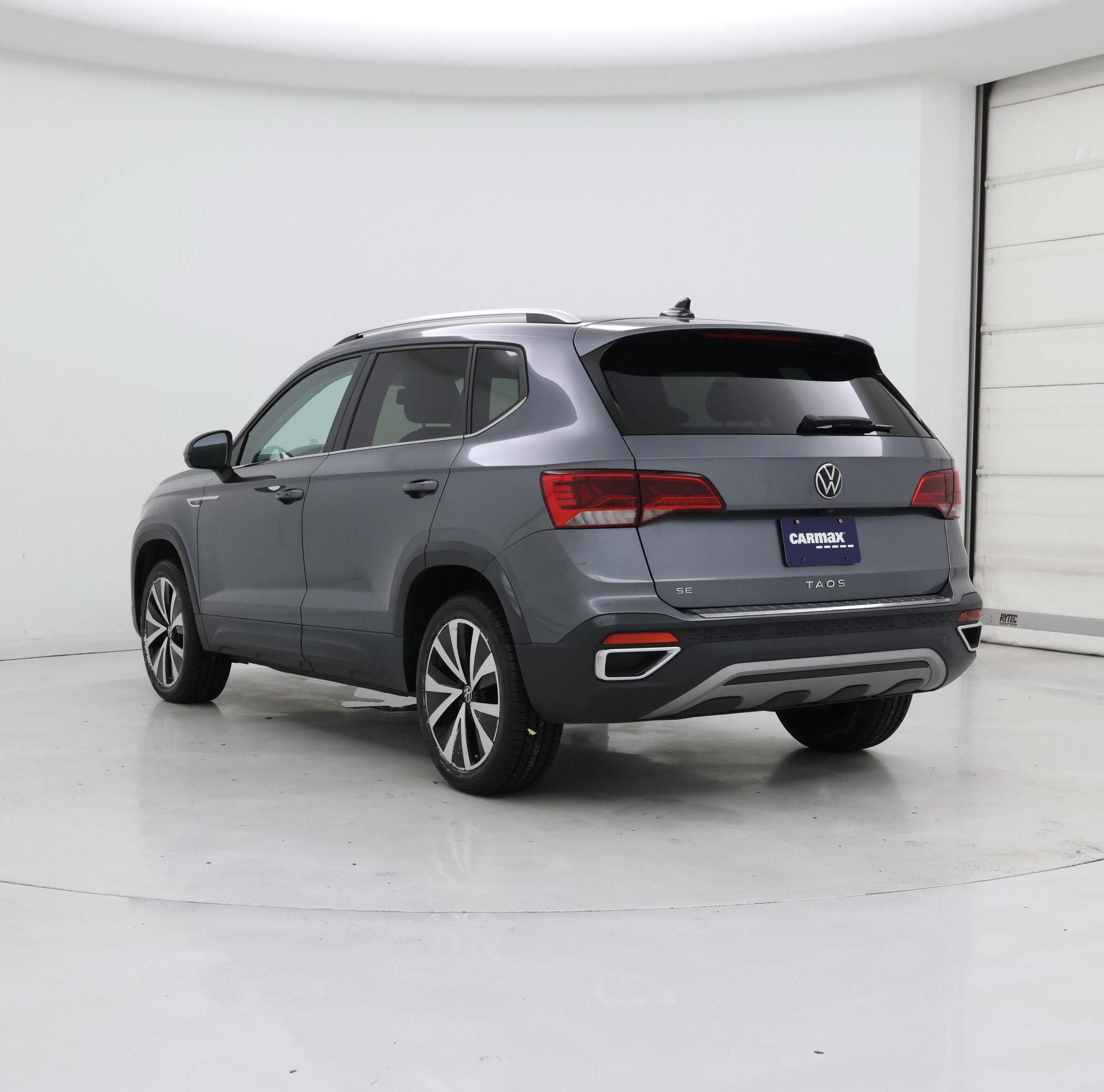 Thumbnail: 2022 Volkswagen Taos - 2