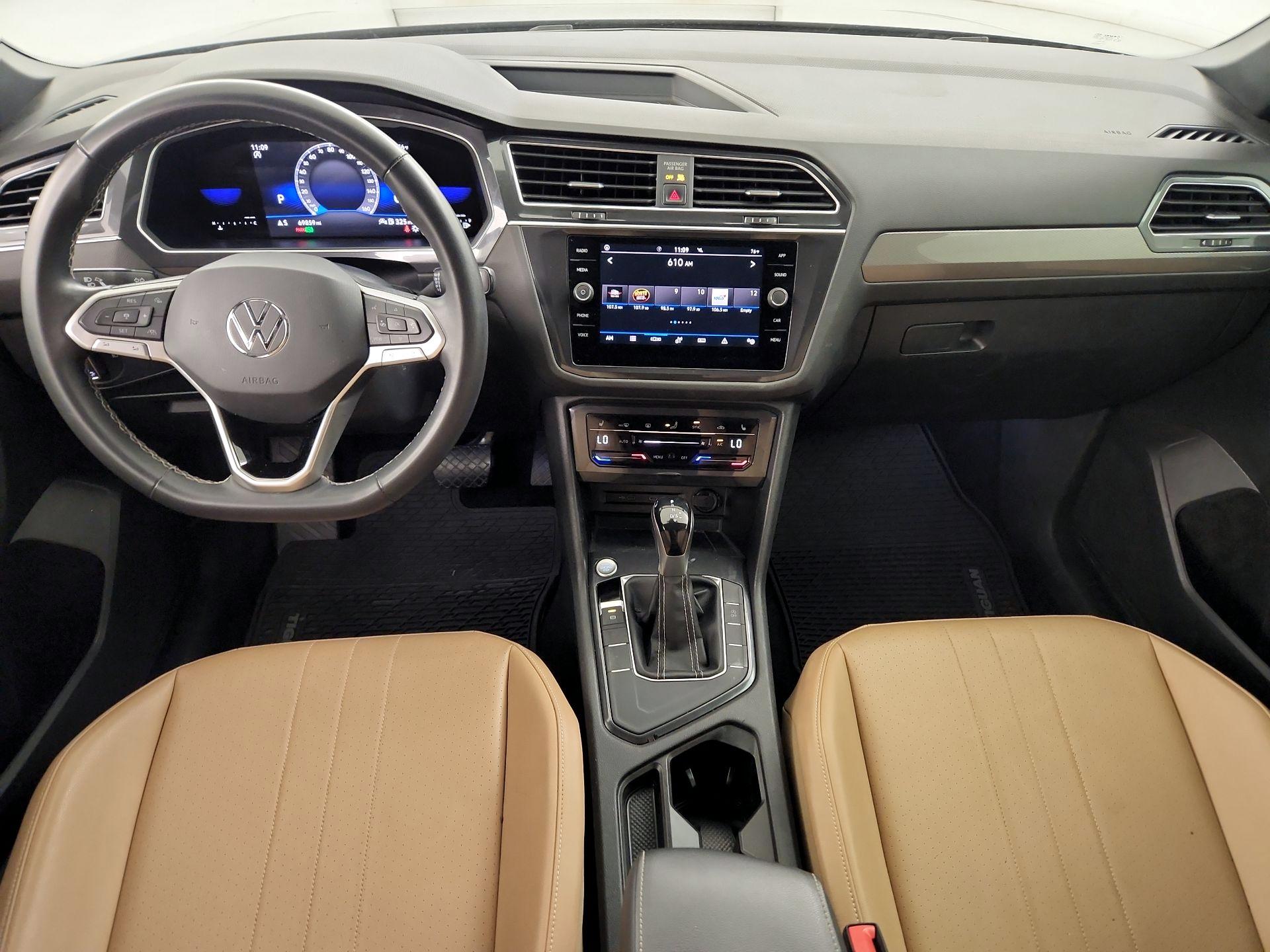 Thumbnail: 2022 Volkswagen Tiguan - 9