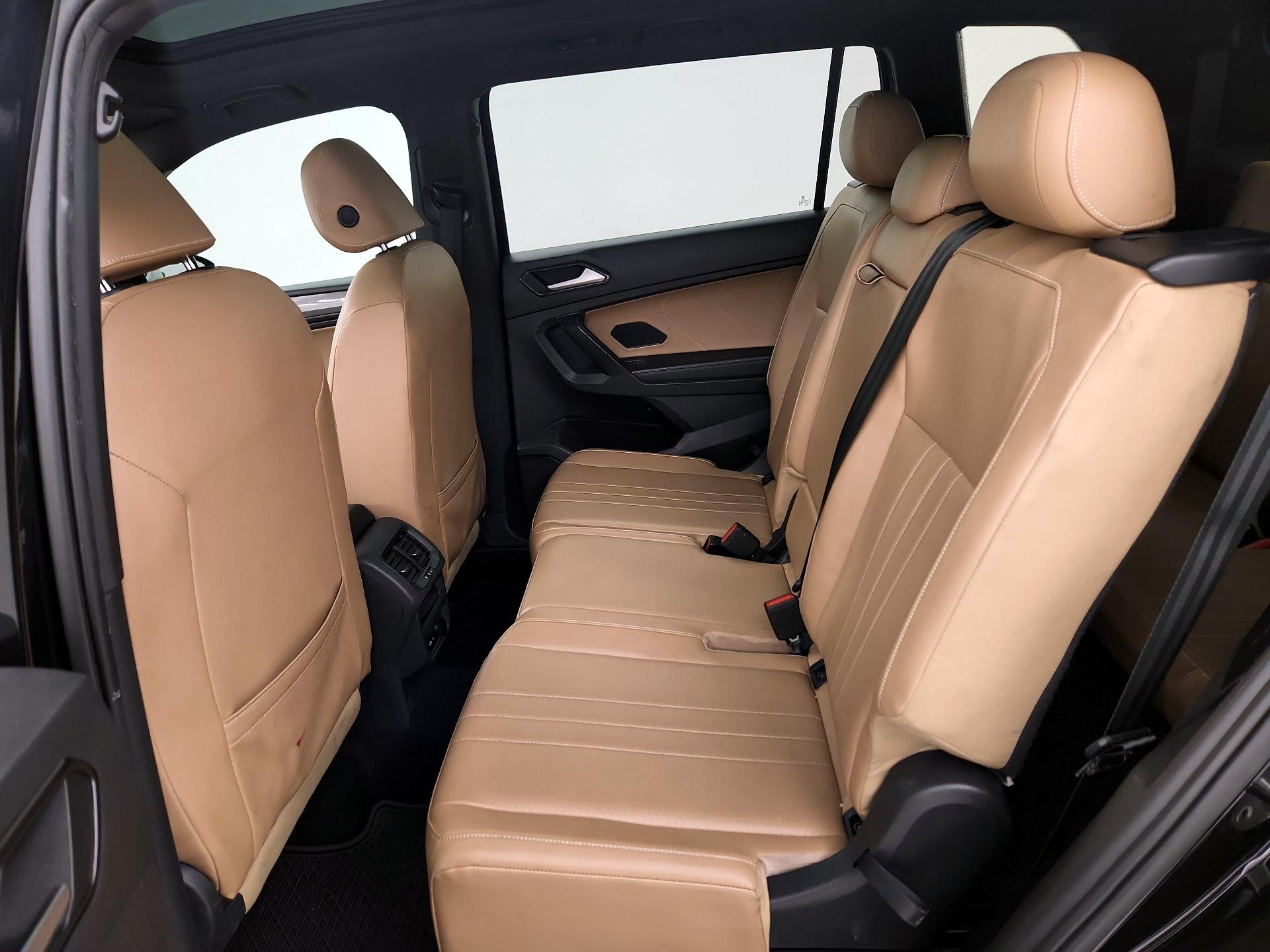 Thumbnail: 2022 Volkswagen Tiguan - 20
