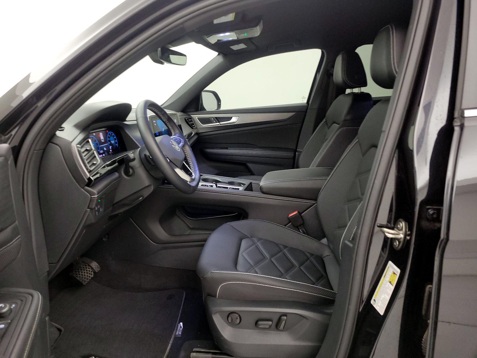 Thumbnail: 2024 Volkswagen Atlas - 11