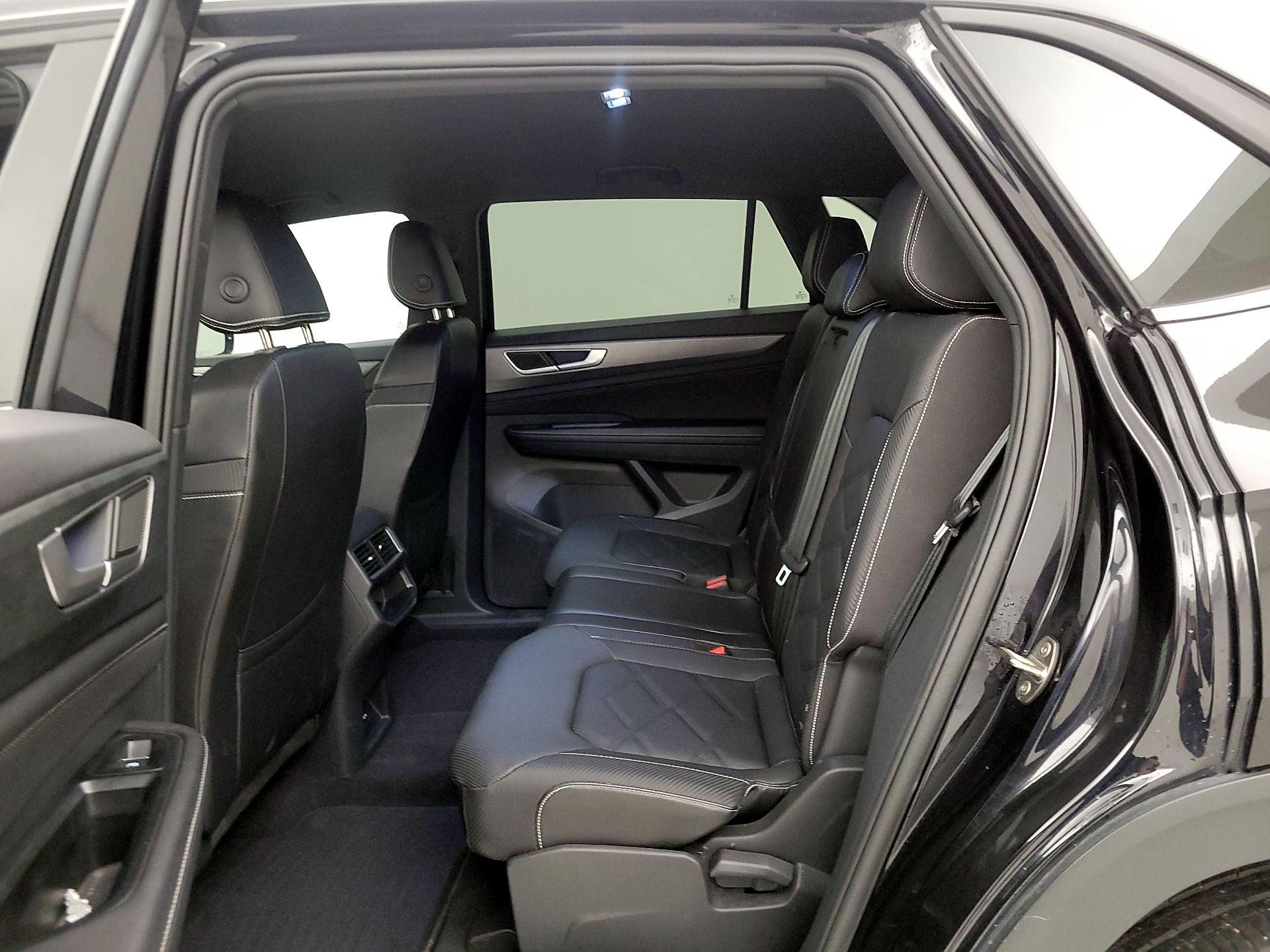 Thumbnail: 2024 Volkswagen Atlas - 19