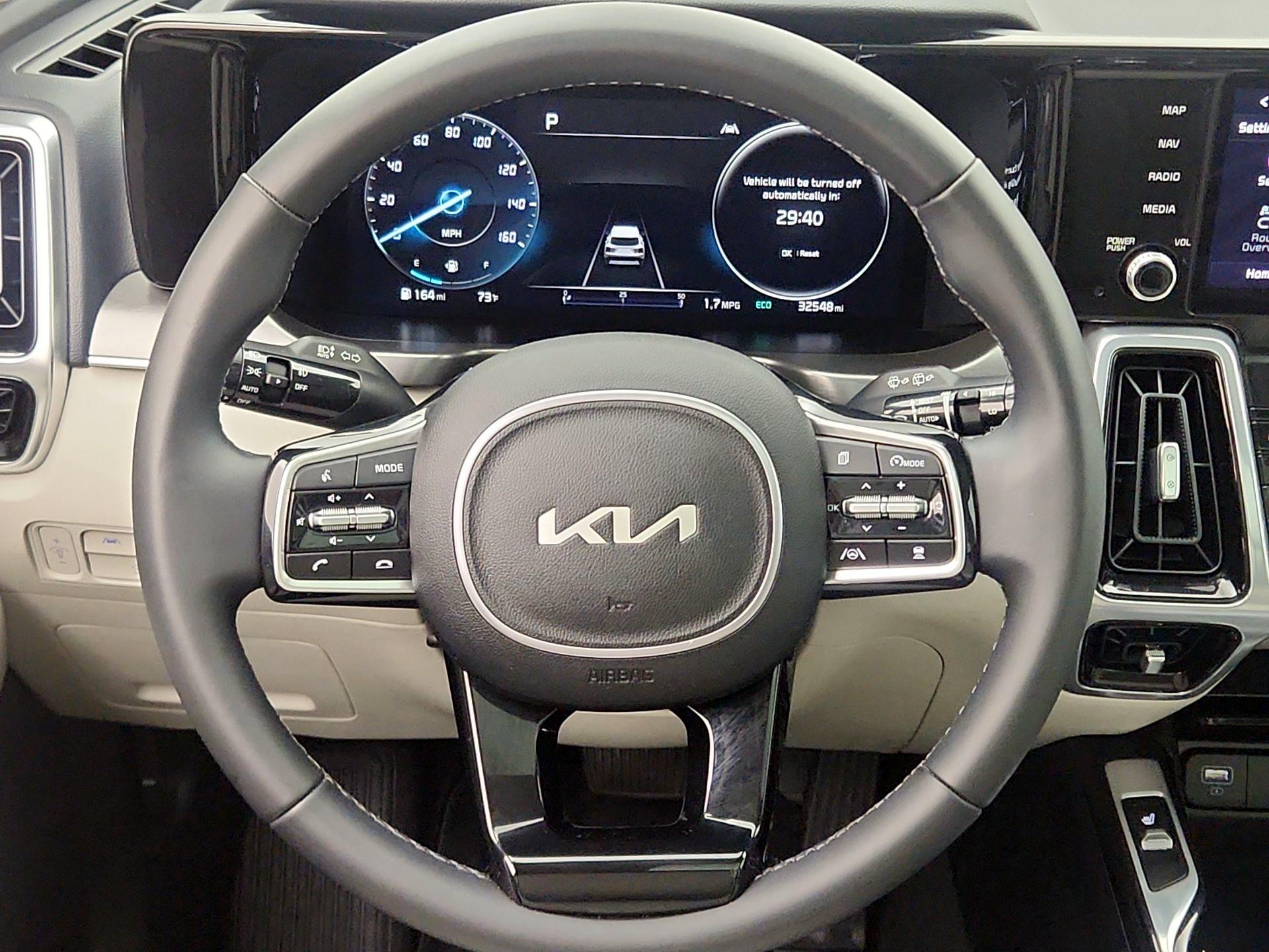 Thumbnail: 2023 Kia Sorento - 10