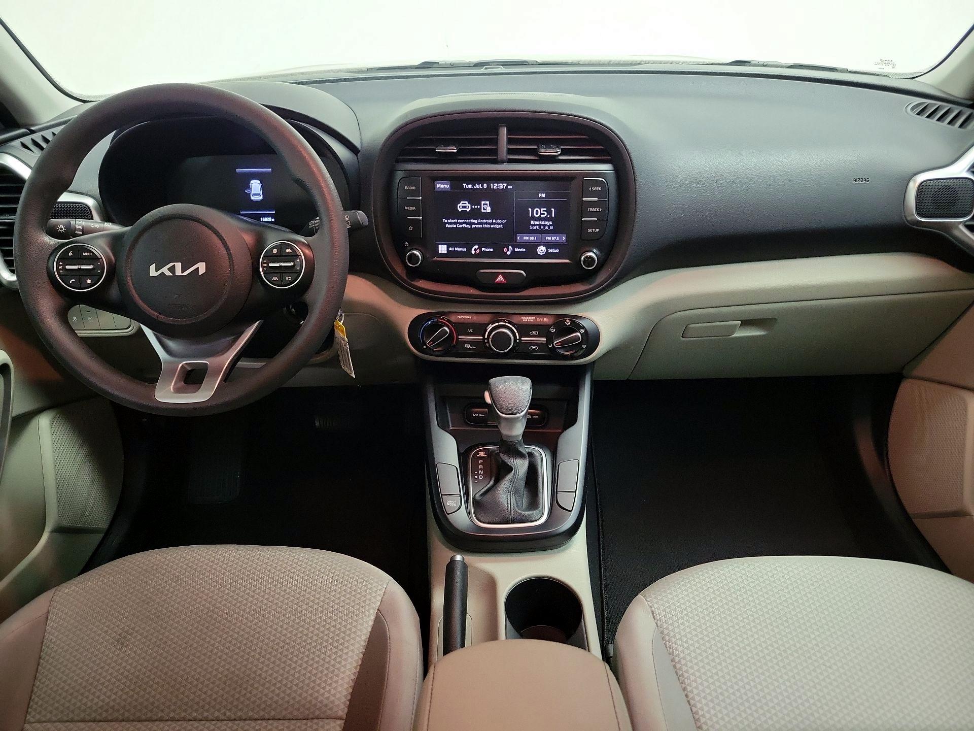Thumbnail: 2023 Kia Soul - 9