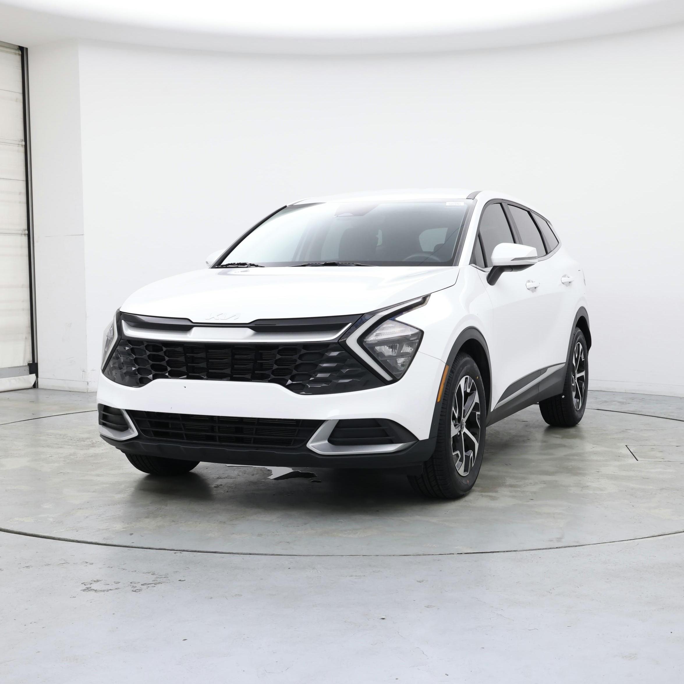 Thumbnail: 2023 Kia Sportage - 4