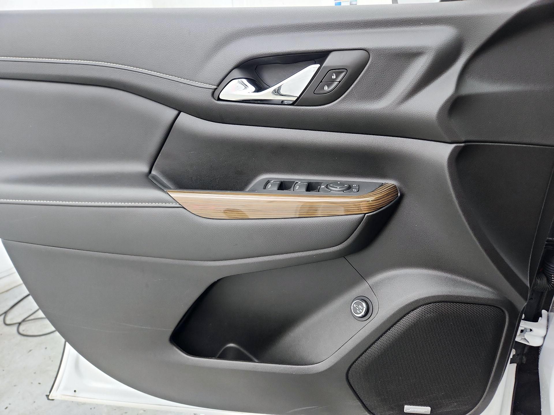 Thumbnail: 2023 GMC Acadia - 12