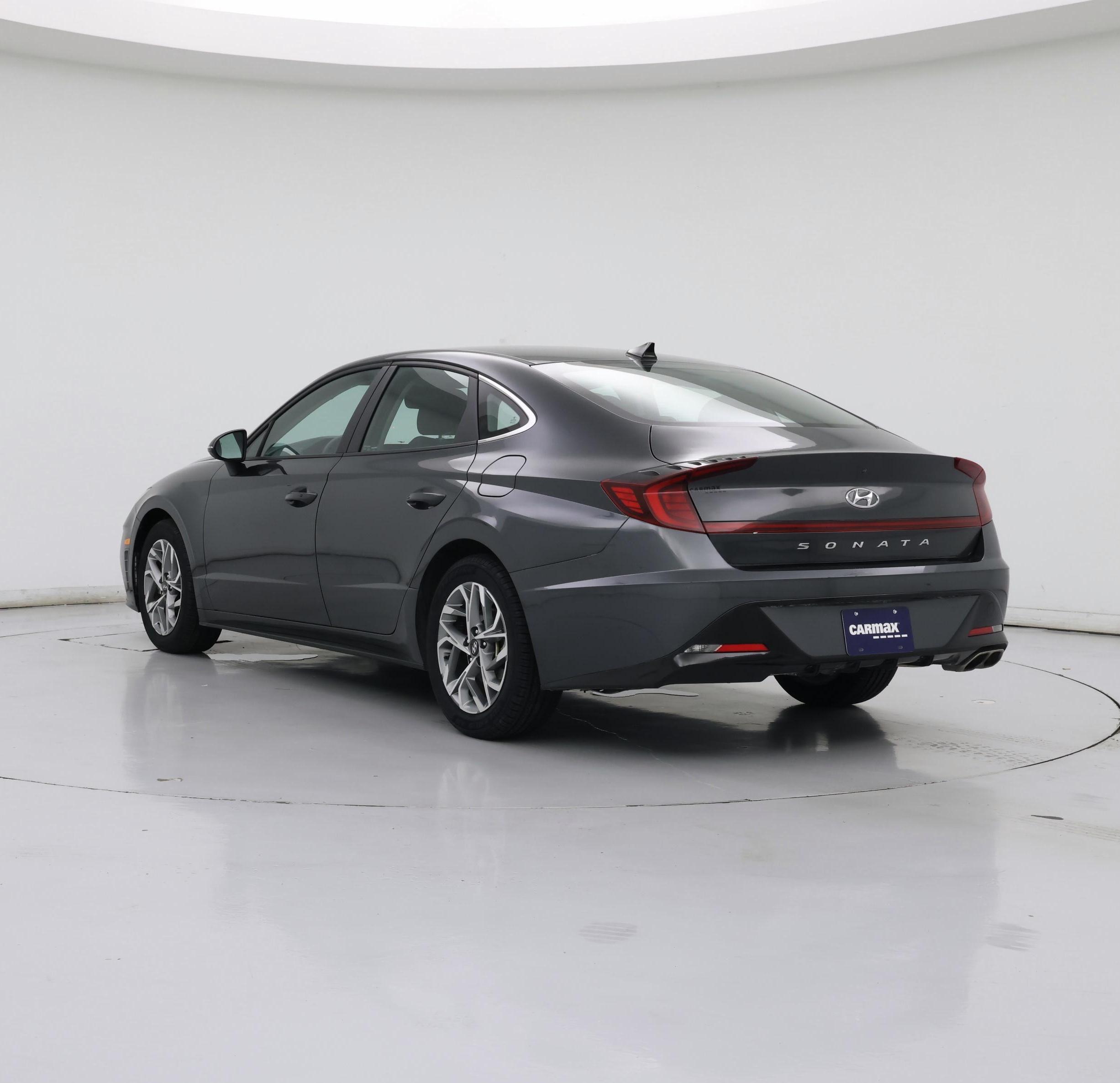 Thumbnail: 2023 Hyundai Sonata - 2