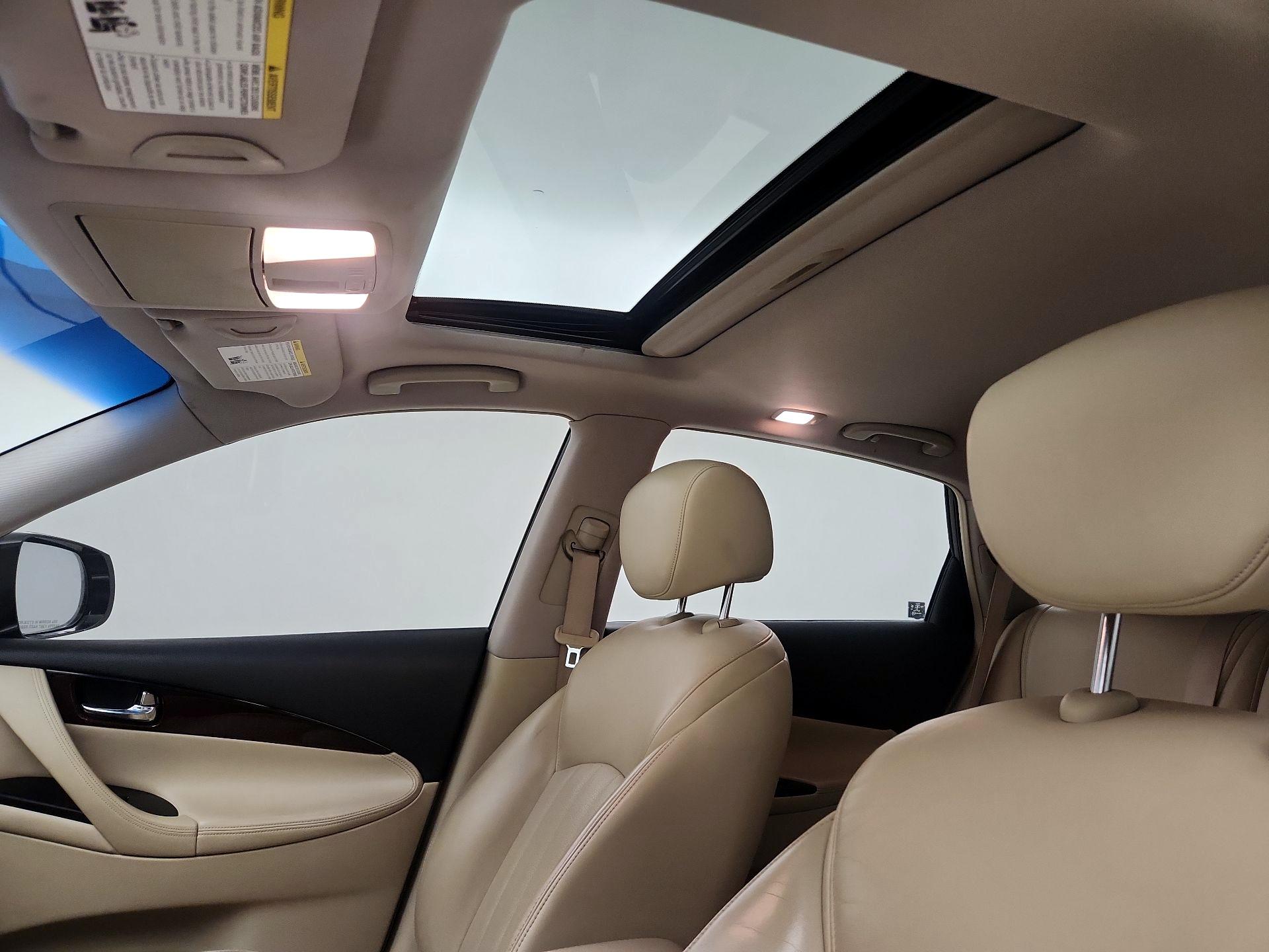 Thumbnail: 2016 INFINITI QX50 - 19