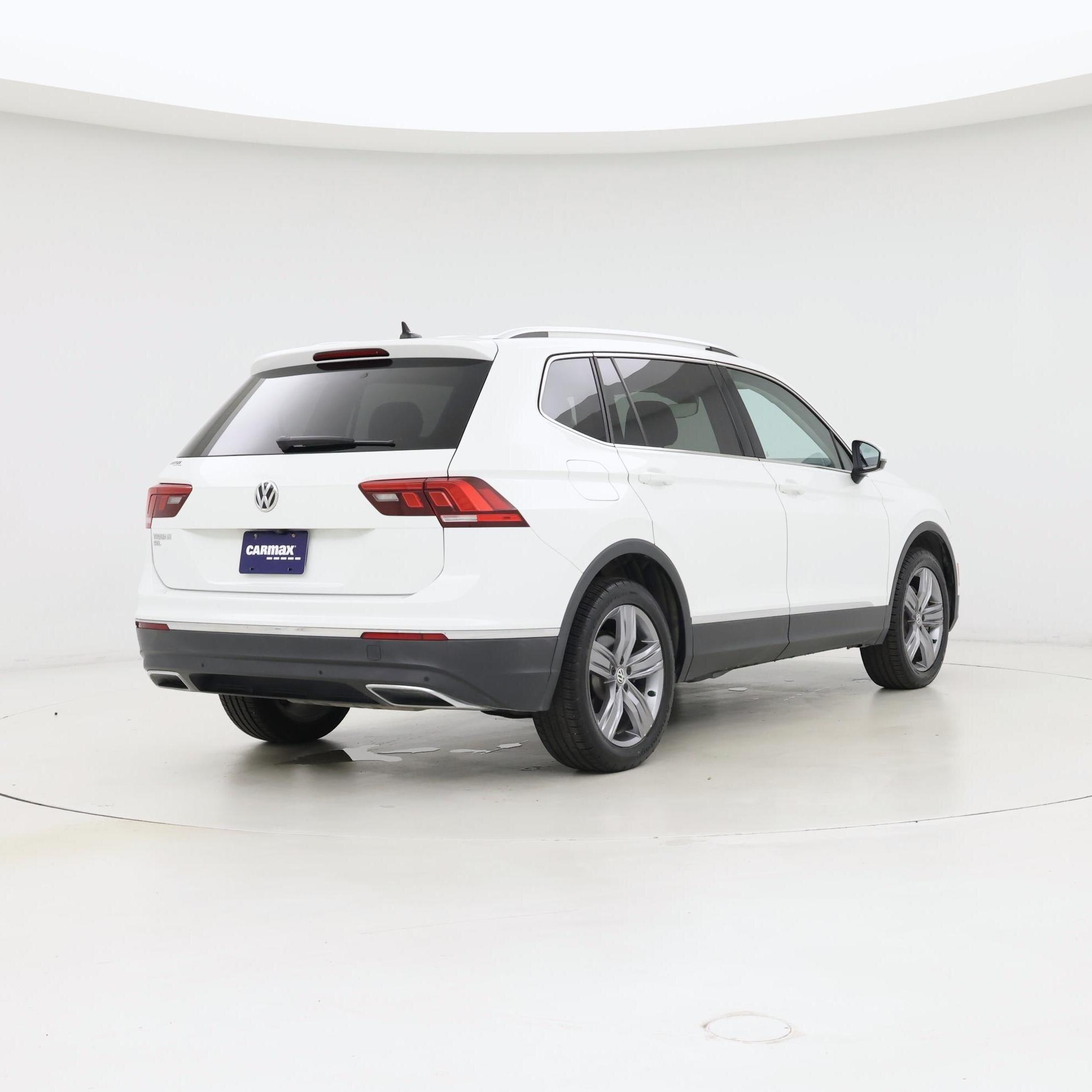 Thumbnail: 2021 Volkswagen Tiguan - 8