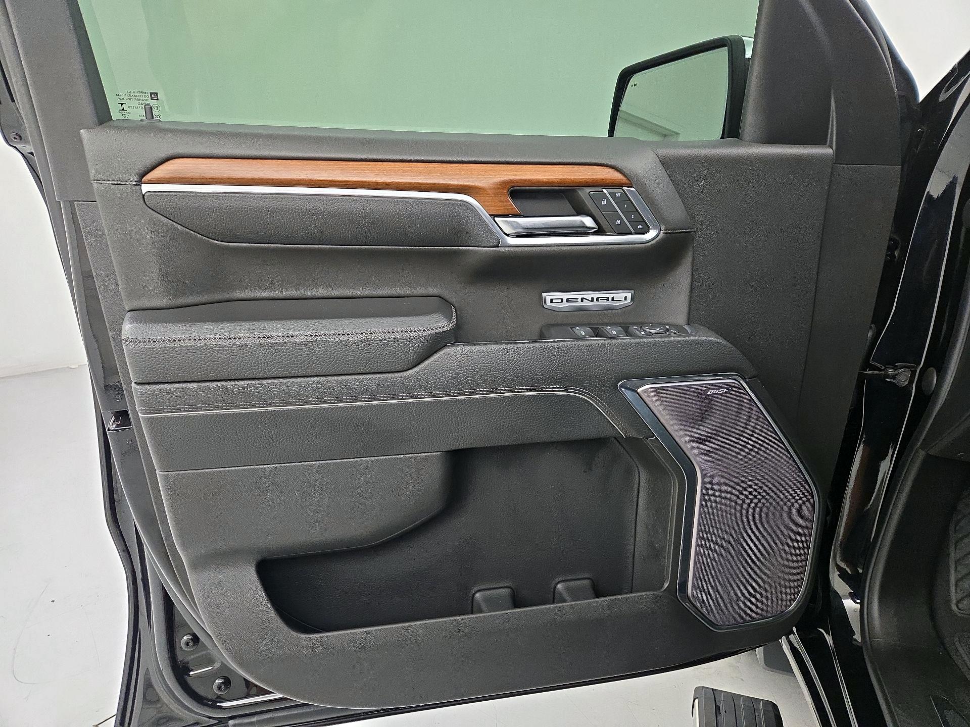 Thumbnail: 2023 GMC Sierra 1500 - 12
