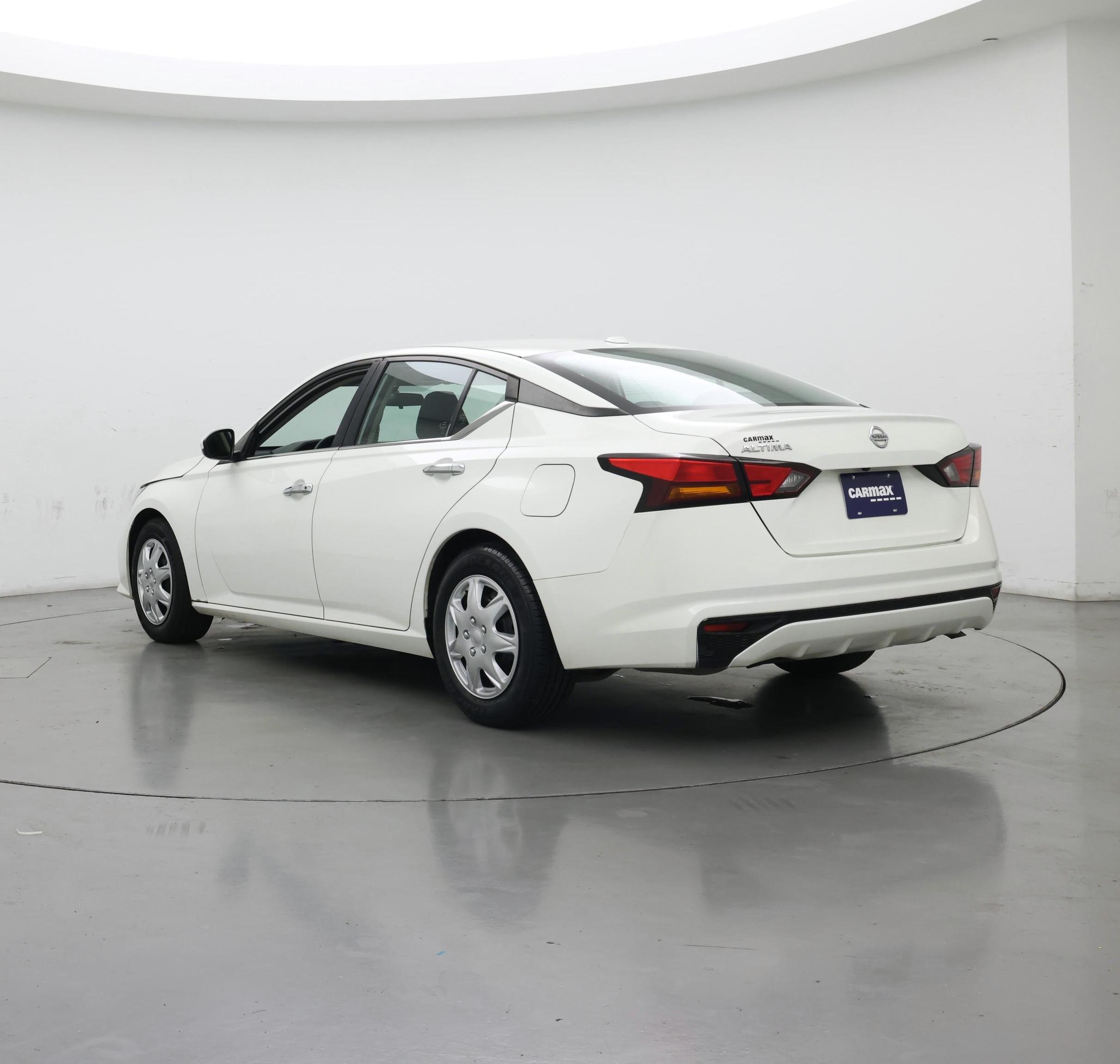 Thumbnail: 2020 Nissan Altima - 2