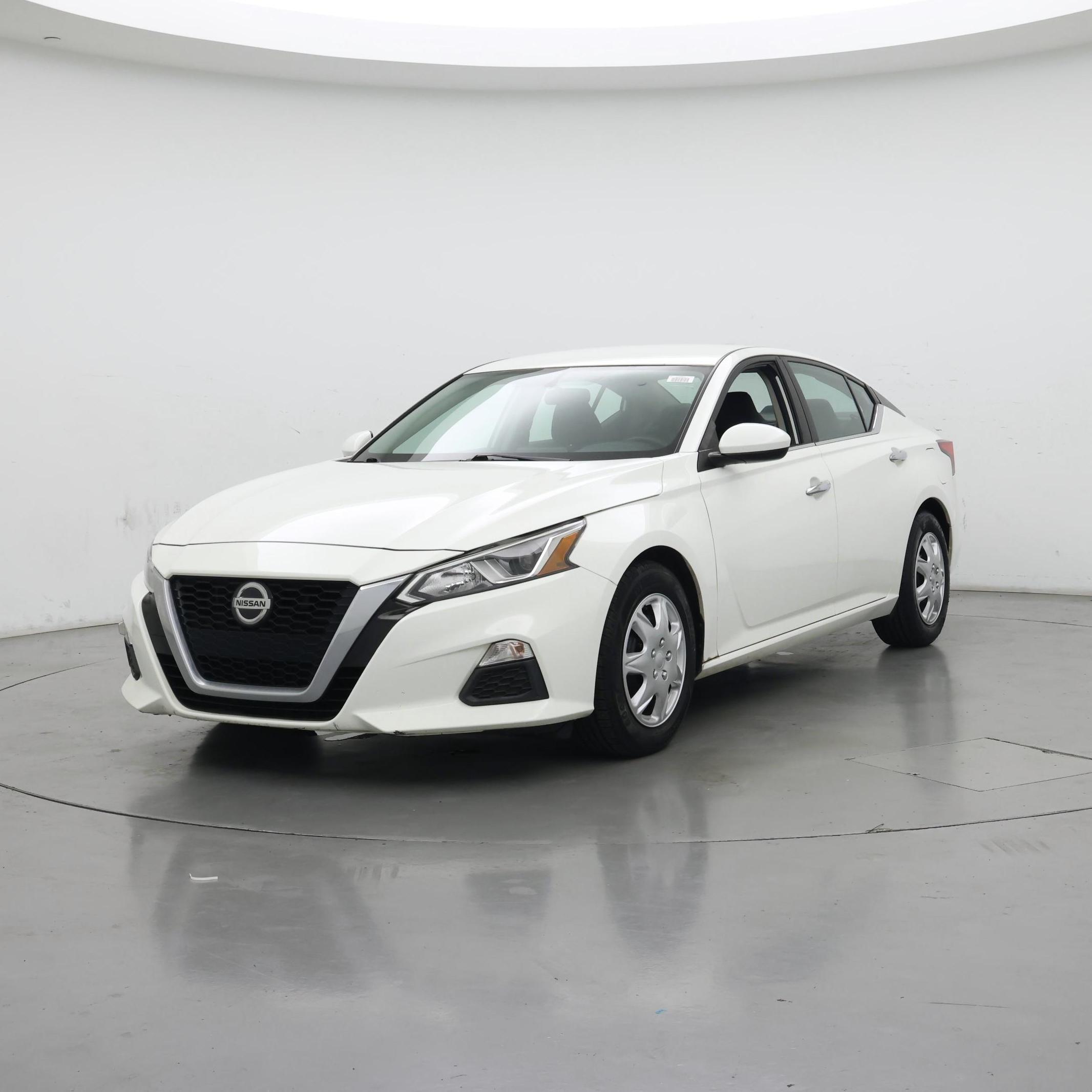 Thumbnail: 2020 Nissan Altima - 4