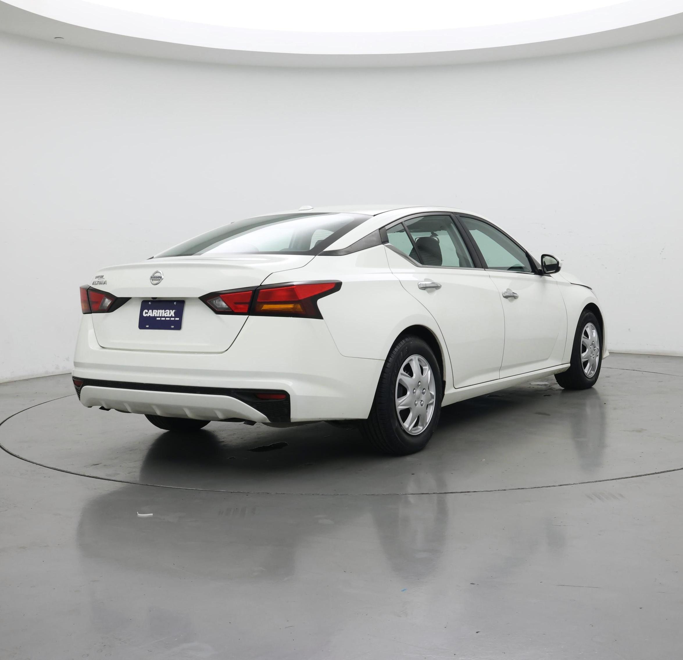 Thumbnail: 2020 Nissan Altima - 8