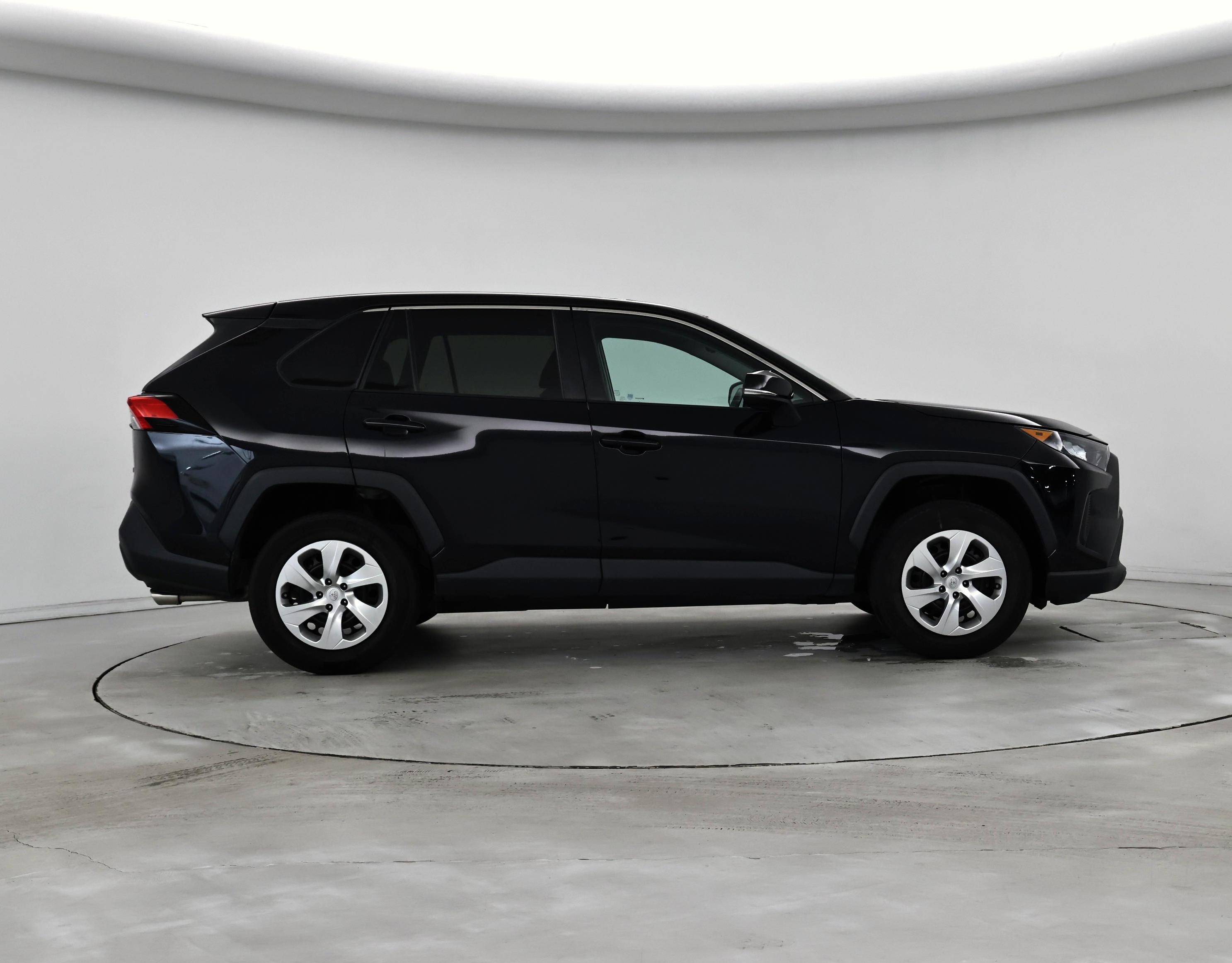 Thumbnail: 2022 Toyota RAV4 - 7