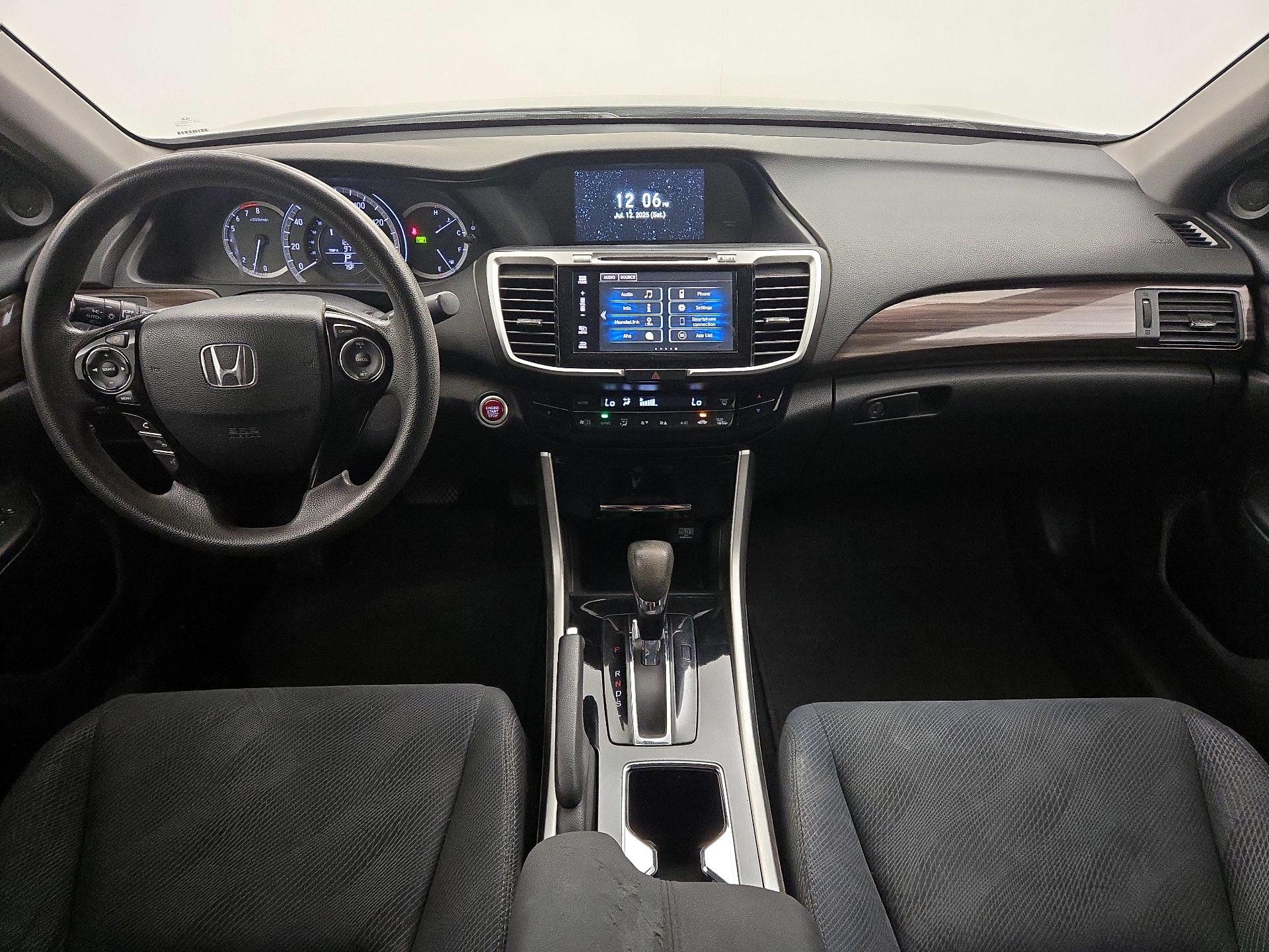 Thumbnail: 2016 Honda Accord - 9