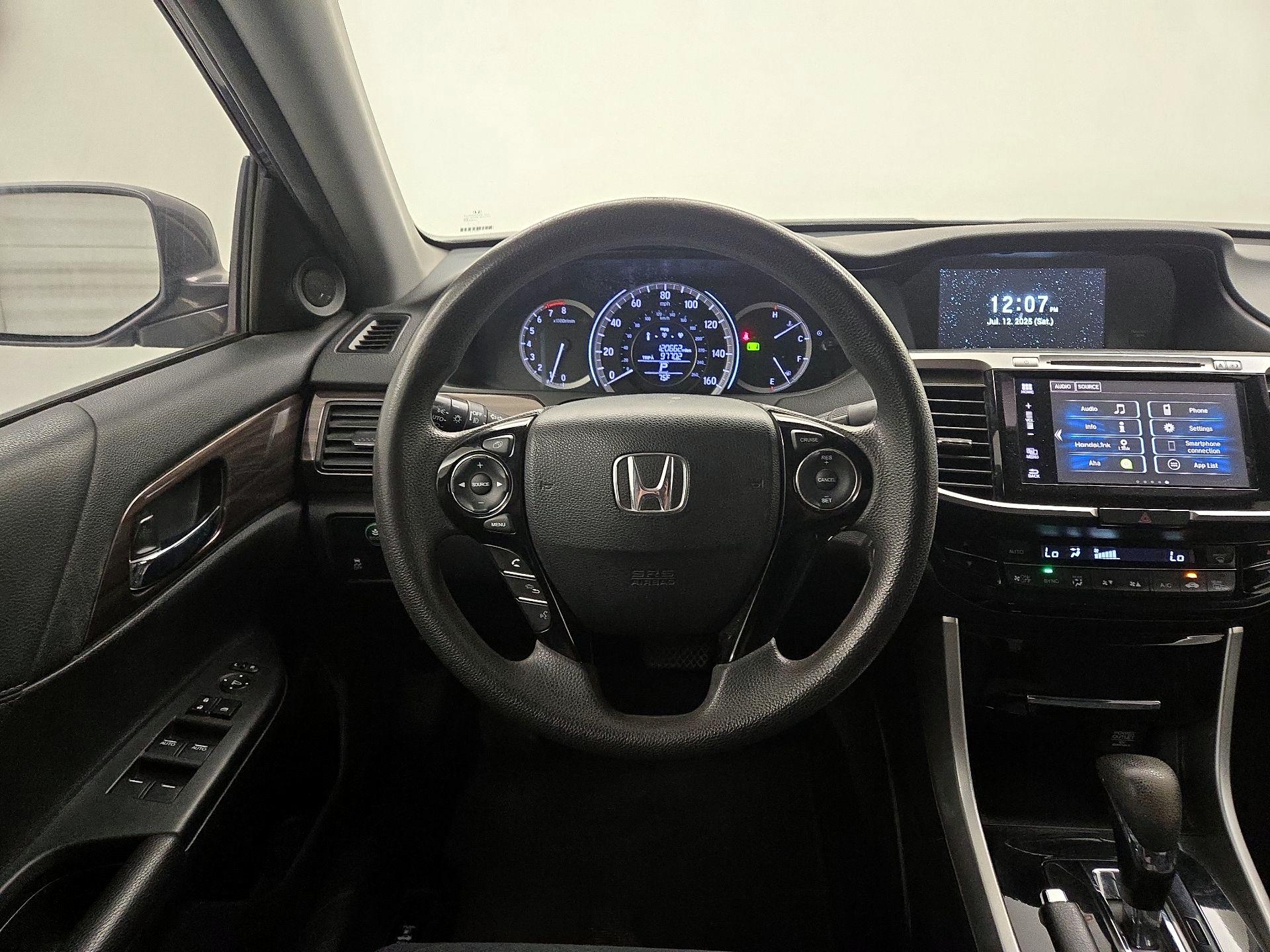 Thumbnail: 2016 Honda Accord - 10