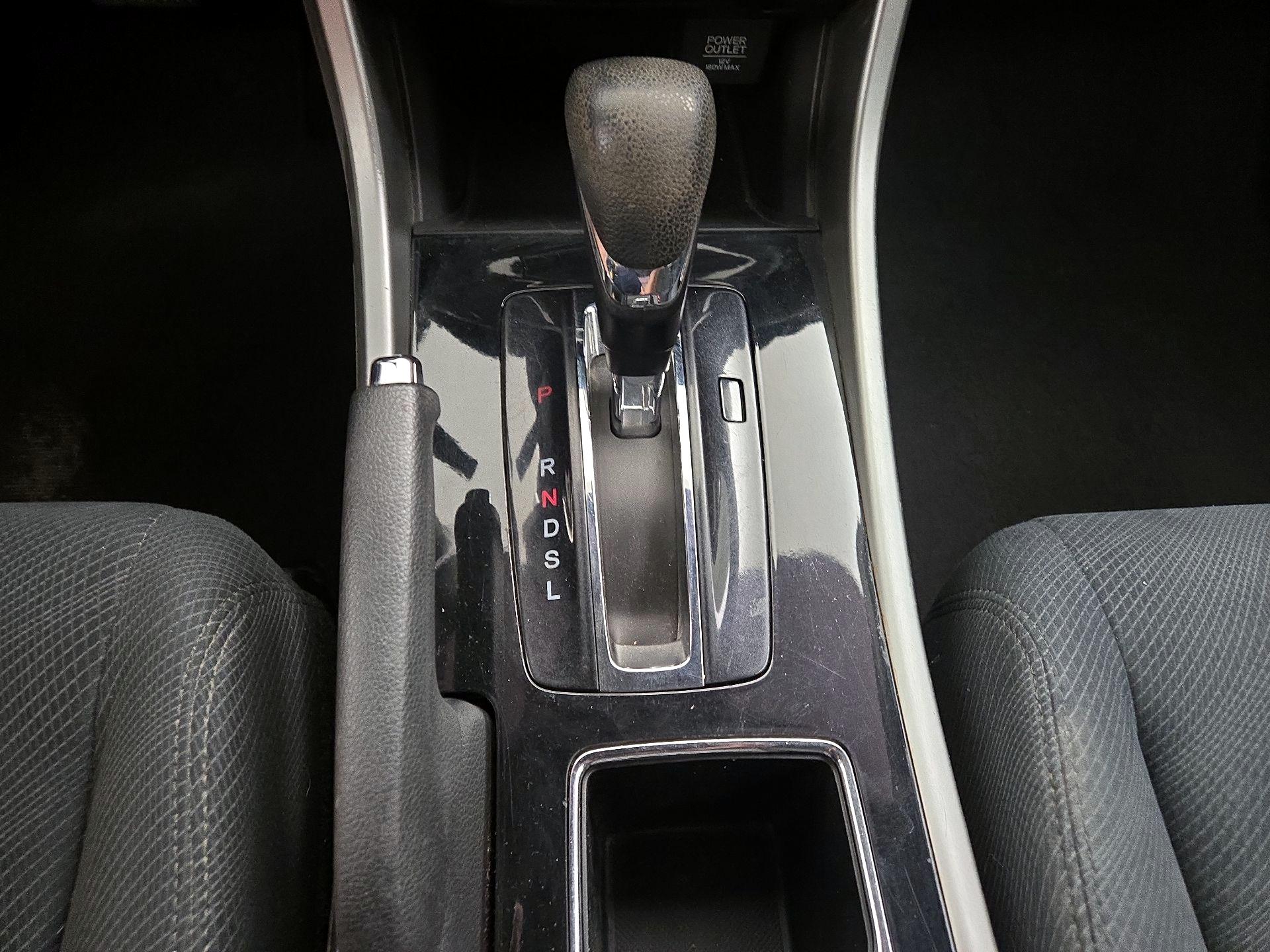 Thumbnail: 2016 Honda Accord - 17