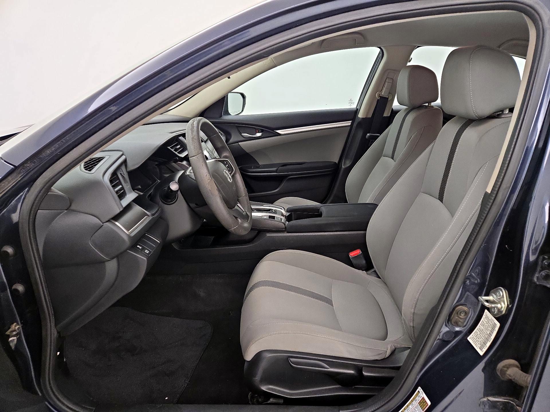 Thumbnail: 2016 Honda Civic - 11