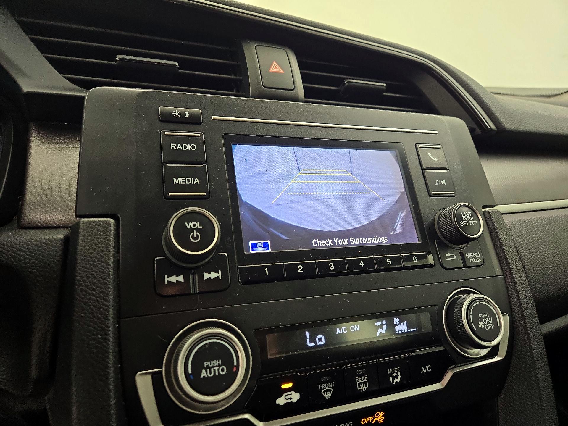 Thumbnail: 2016 Honda Civic - 14