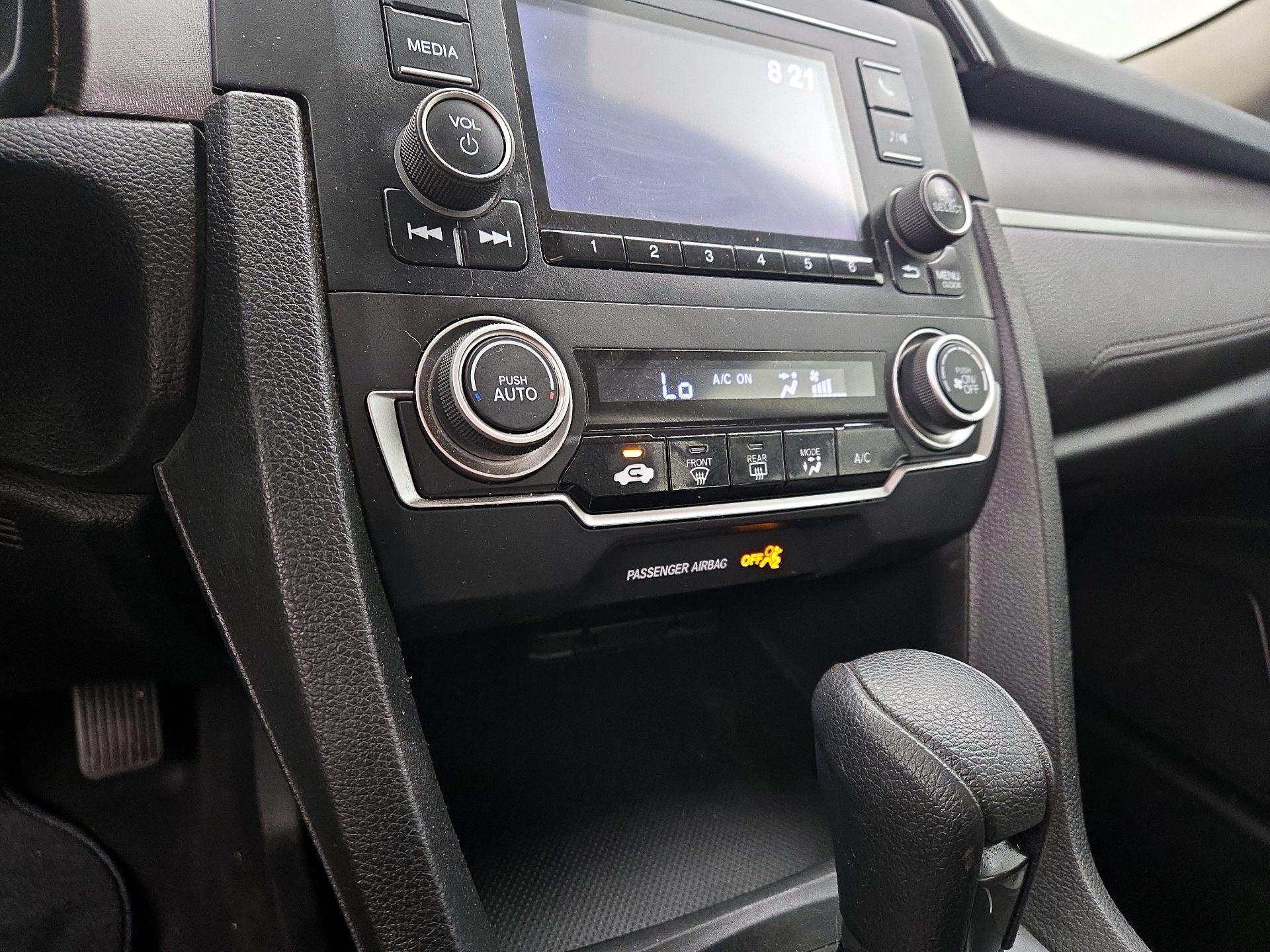 Thumbnail: 2016 Honda Civic - 16