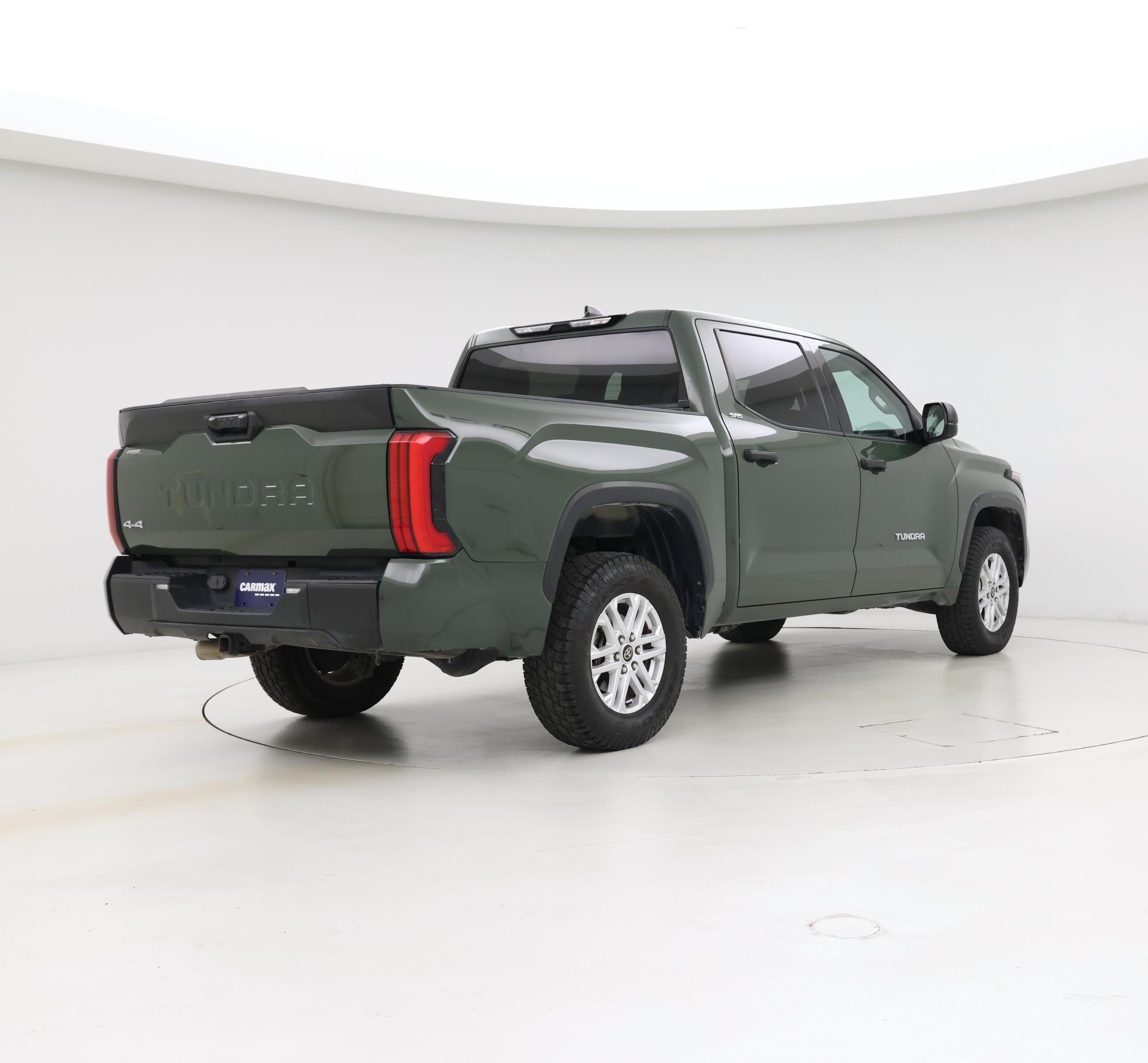 Thumbnail: 2022 Toyota Tundra - 8