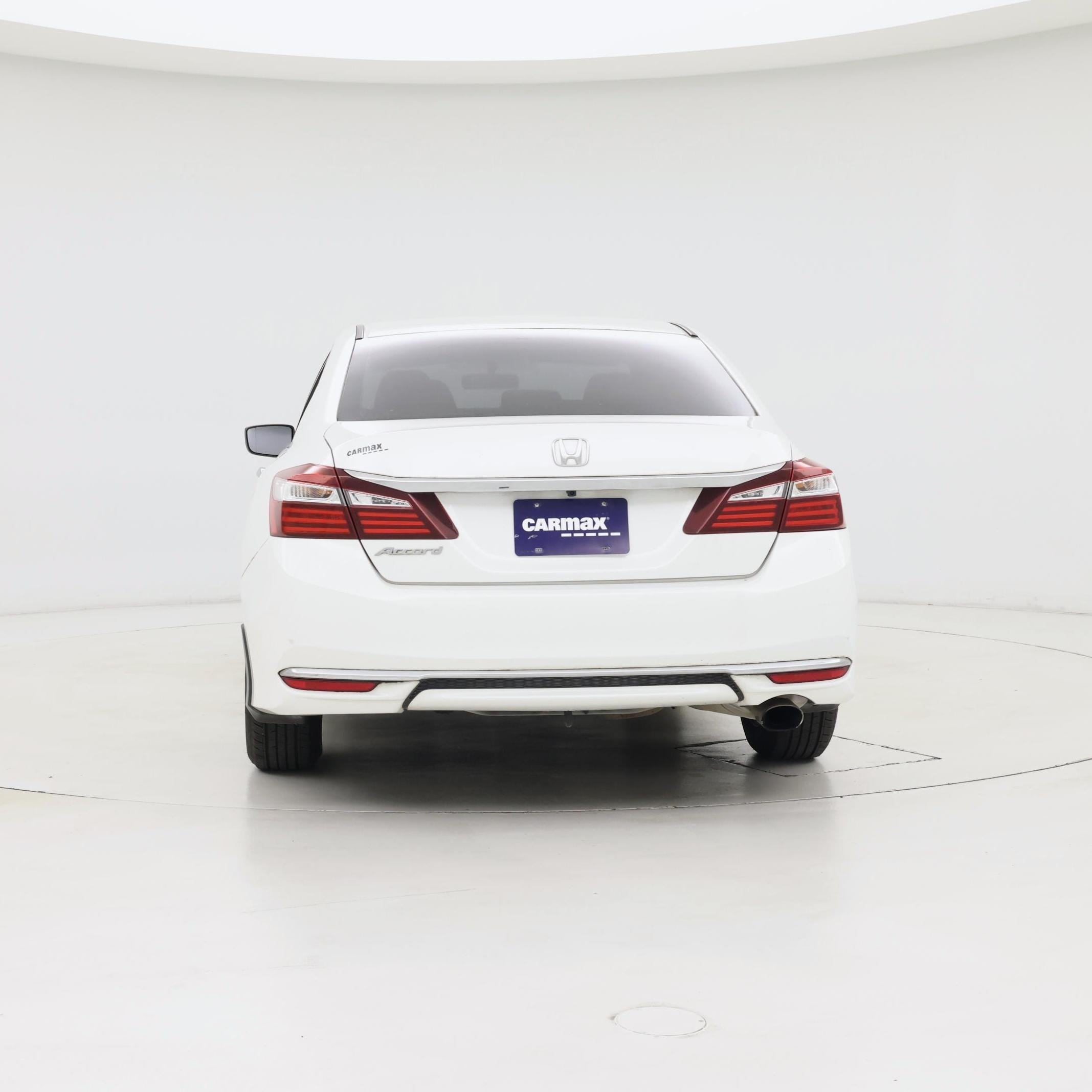 Thumbnail: 2016 Honda Accord - 6