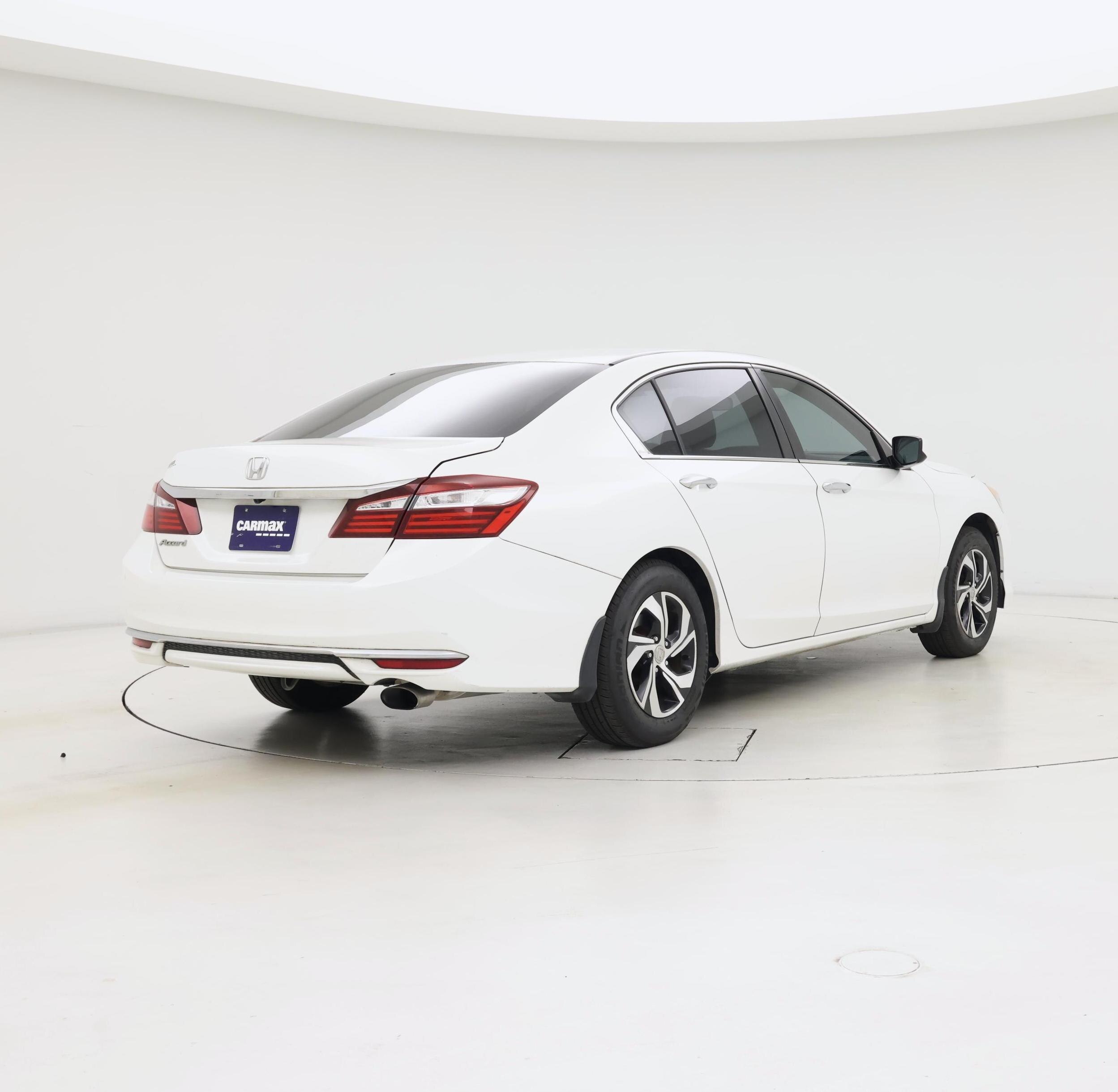 Thumbnail: 2016 Honda Accord - 8