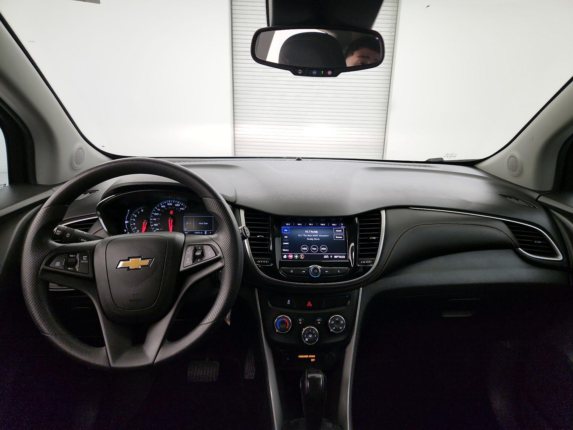 Thumbnail: 2021 Chevrolet Trax - 9