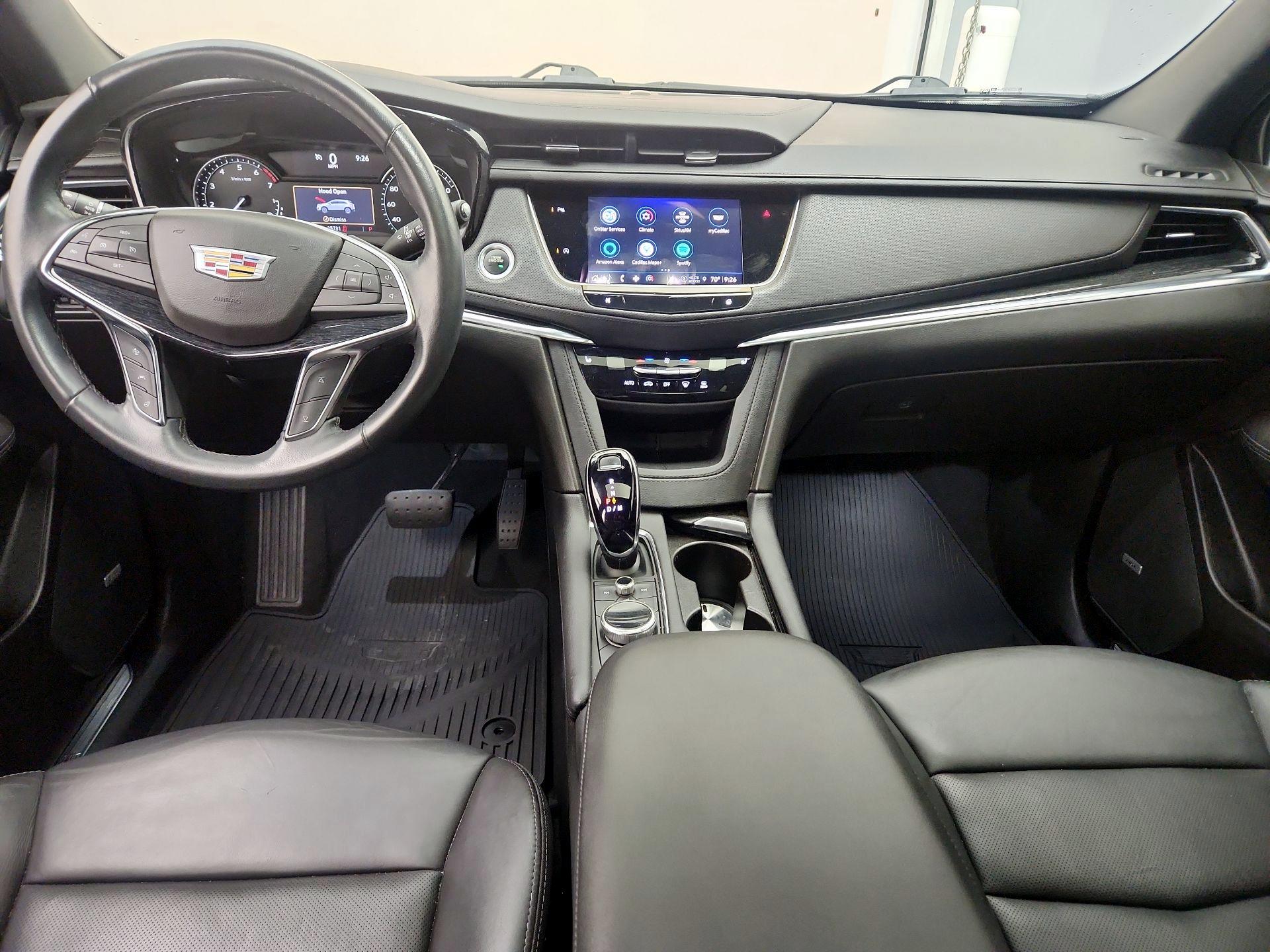 Thumbnail: 2022 Cadillac XT5 - 9