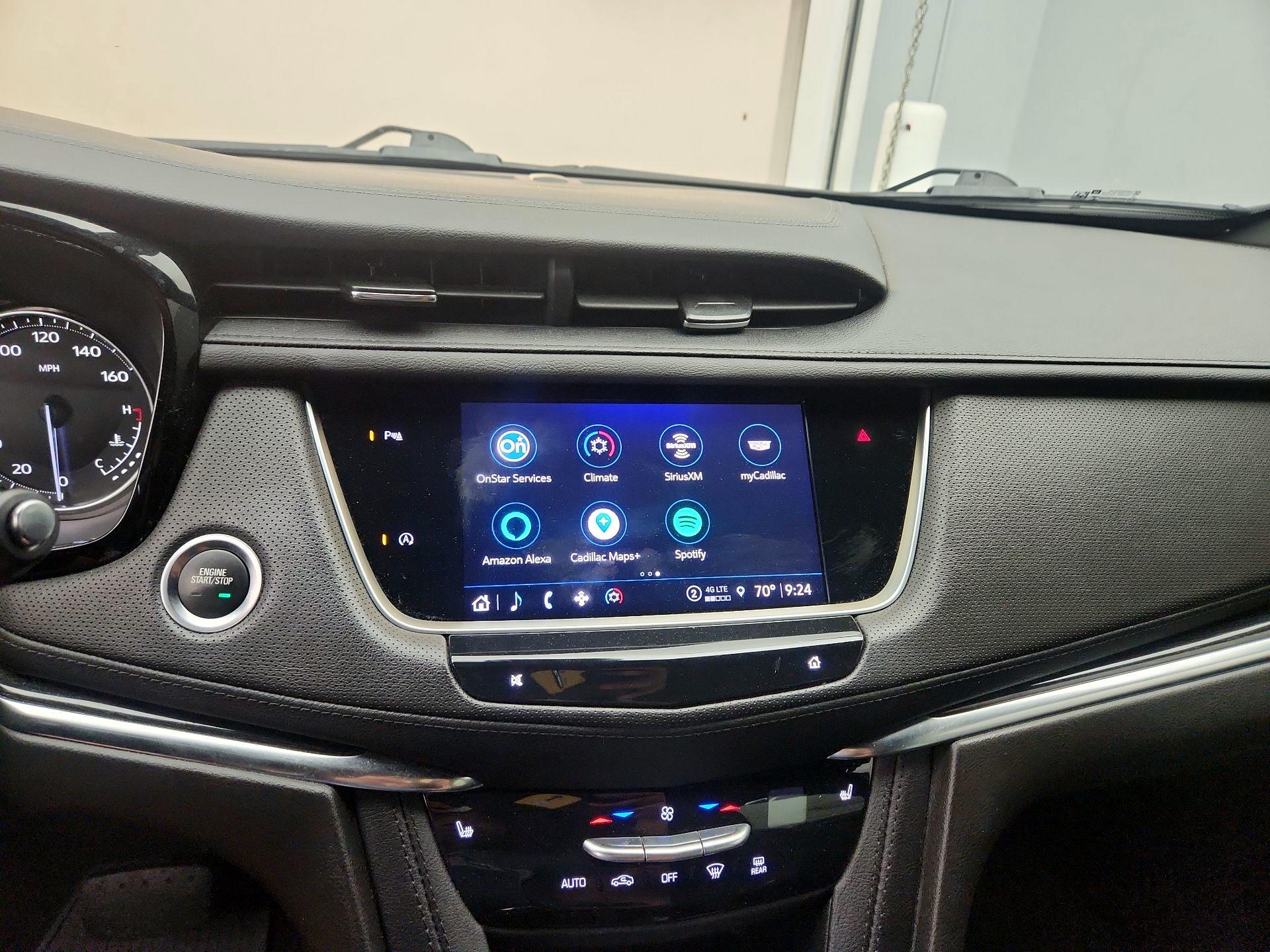 Thumbnail: 2022 Cadillac XT5 - 15