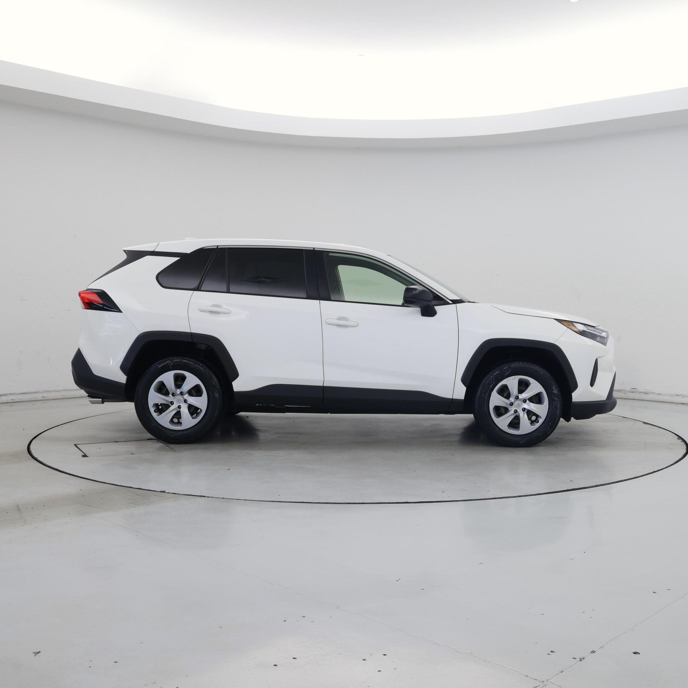Thumbnail: 2023 Toyota RAV4 - 7