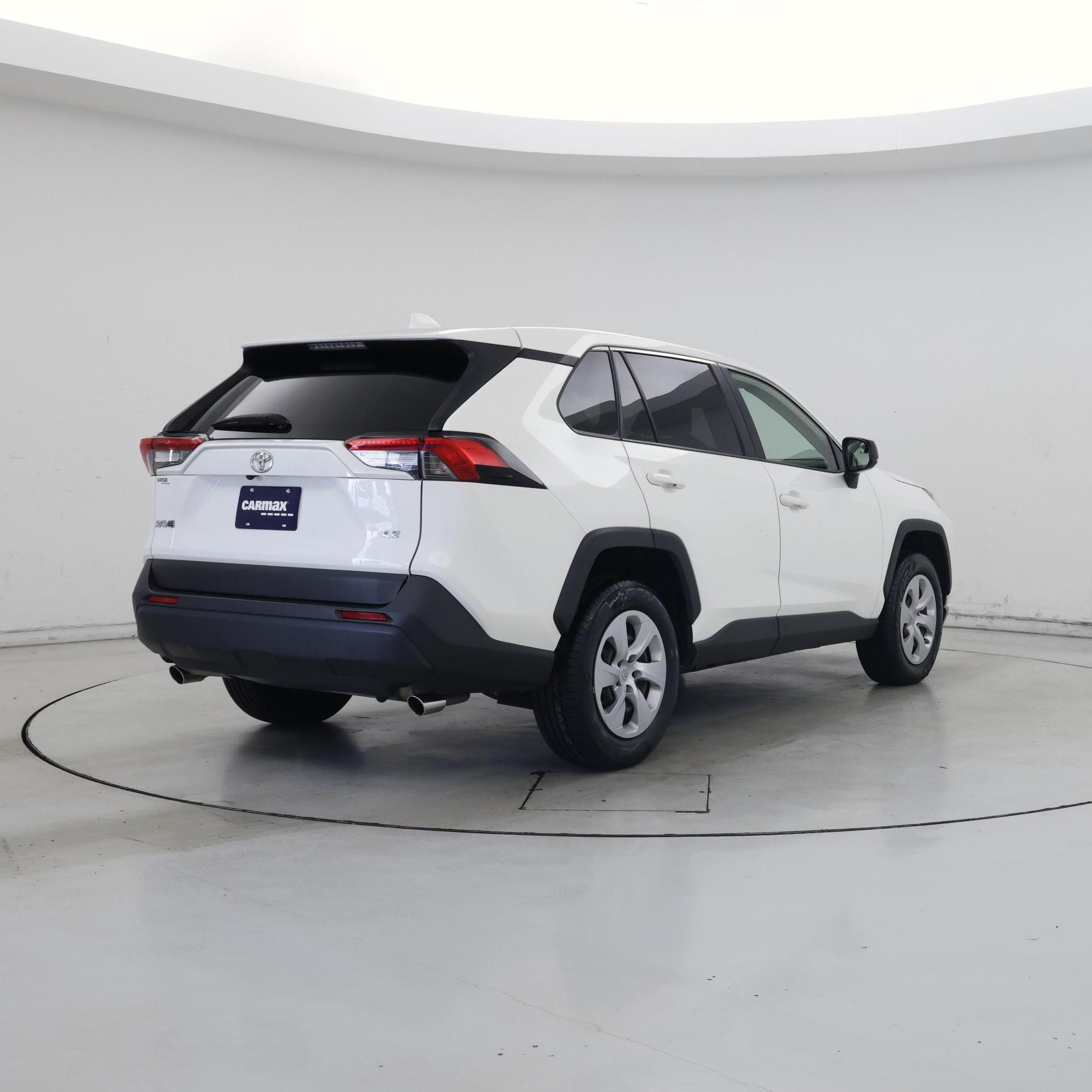 Thumbnail: 2023 Toyota RAV4 - 8