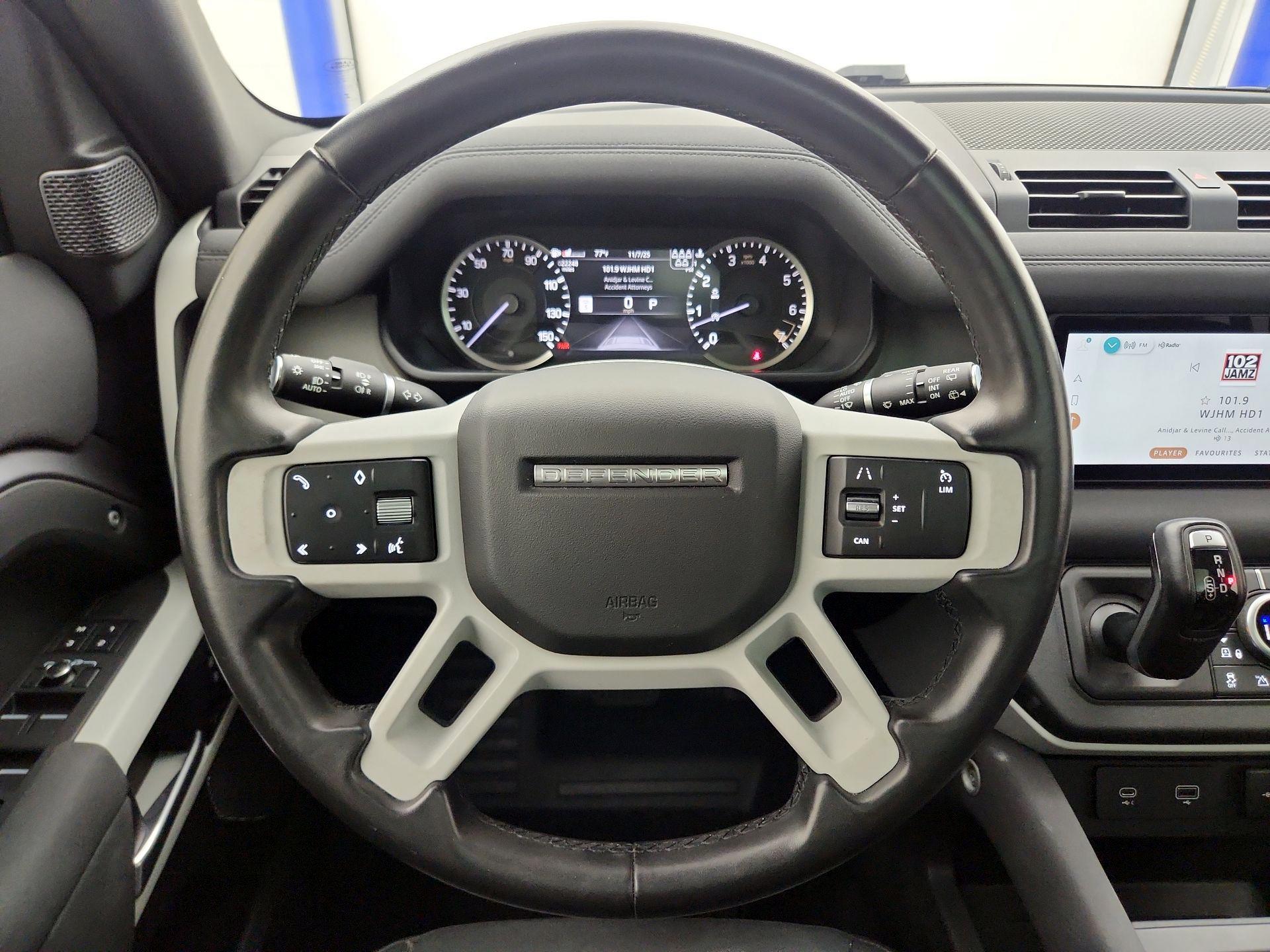 Thumbnail: 2023 Land Rover Defender - 10